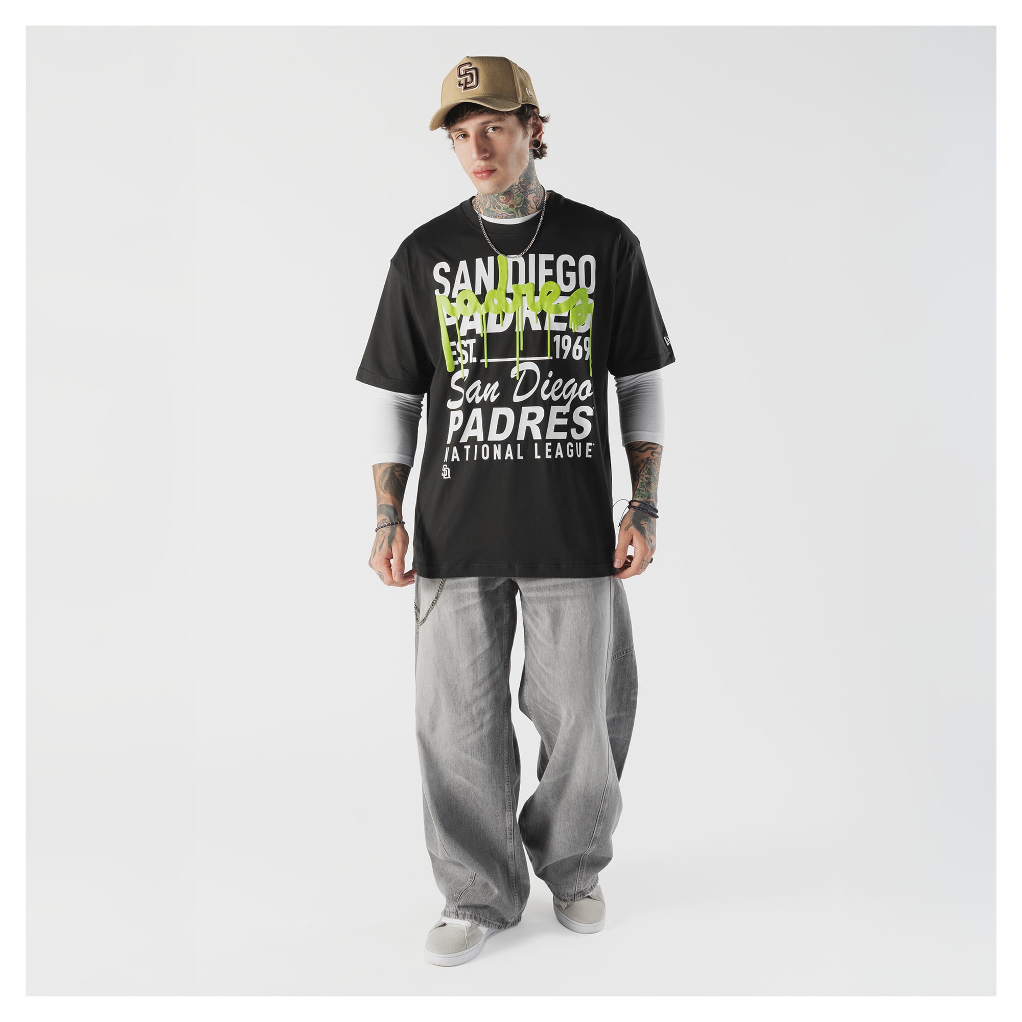 Men's New Era Black San Diego Padres Lifestyle Glow Spray Paint T-Shirt