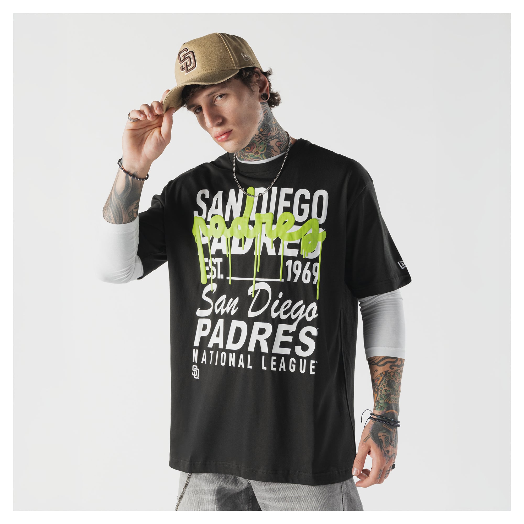 Men's New Era Black San Diego Padres Lifestyle Glow Spray Paint T-Shirt