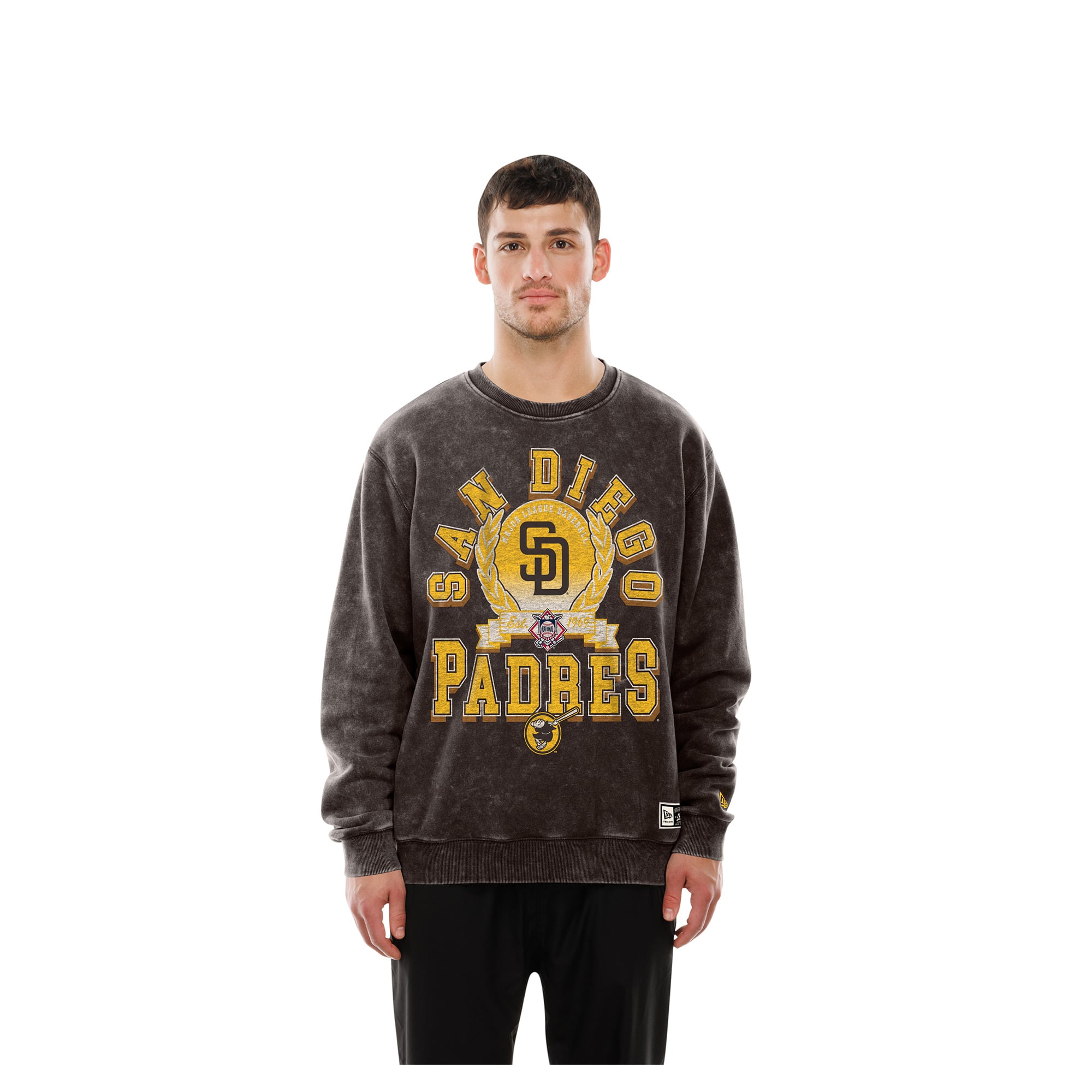 Sweat-shirt à col rond New Era marron San Diego Padres pour homme, délavé aux minéraux