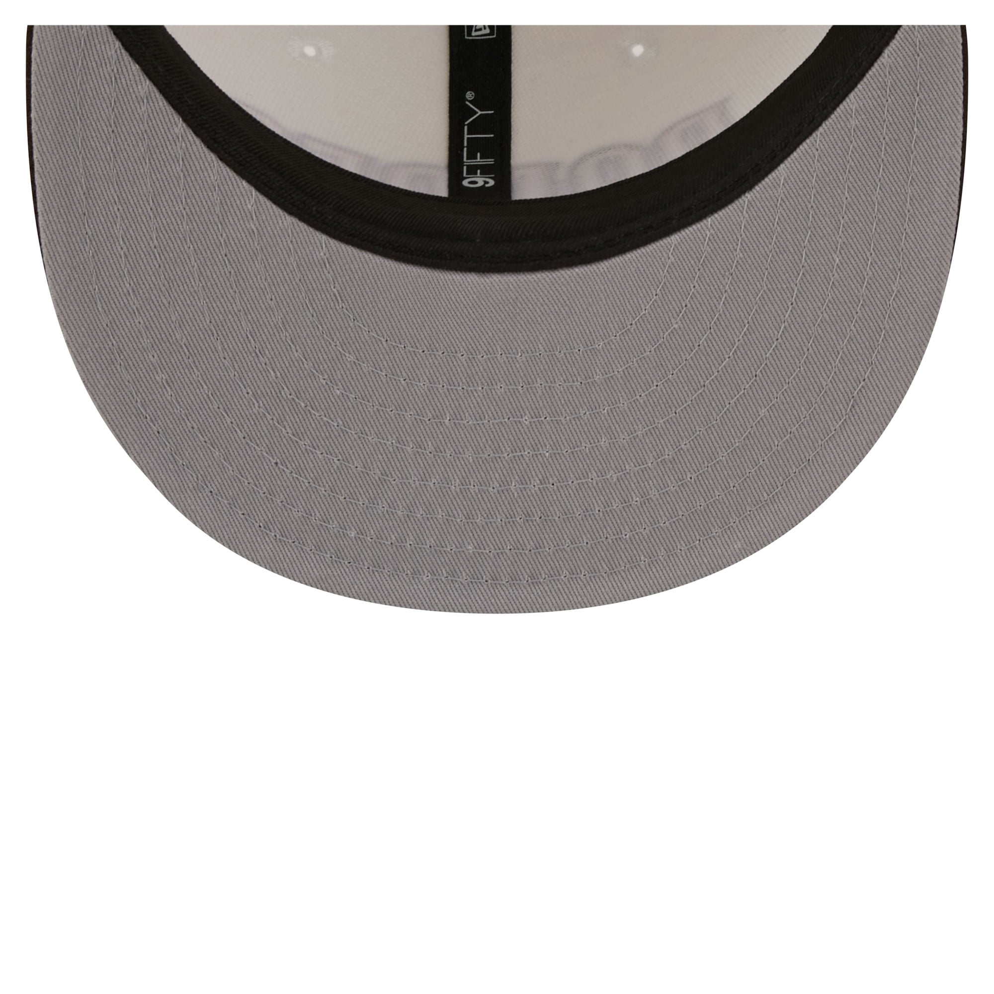 Youth New Era White San Diego Padres Two-Tone 9FIFTY Snapback Hat