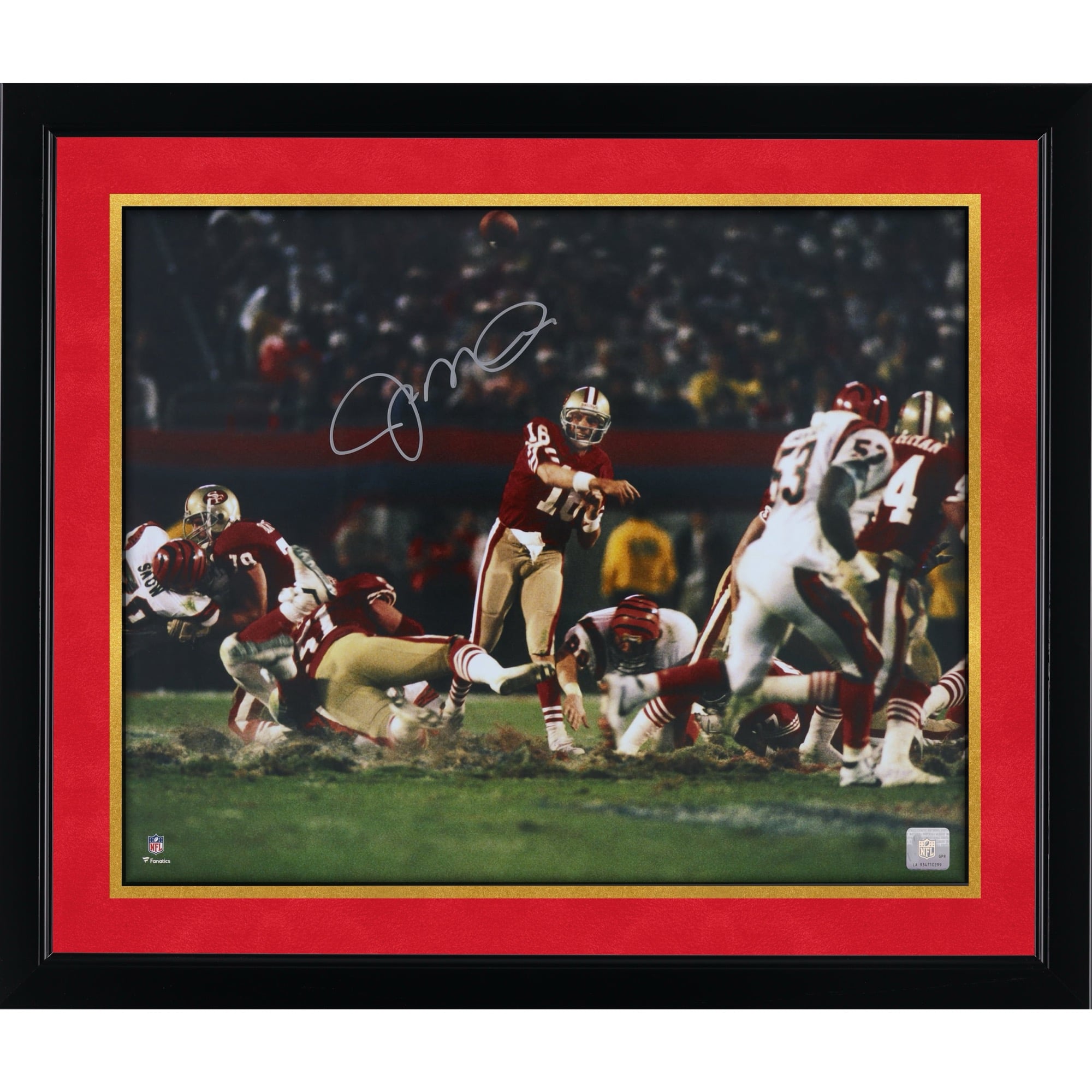 Photo dédicacée de Joe Montana (49ers de San Francisco) - 40 x 50 cm (16 x 20 pouces) - Lancer contre les Bengals