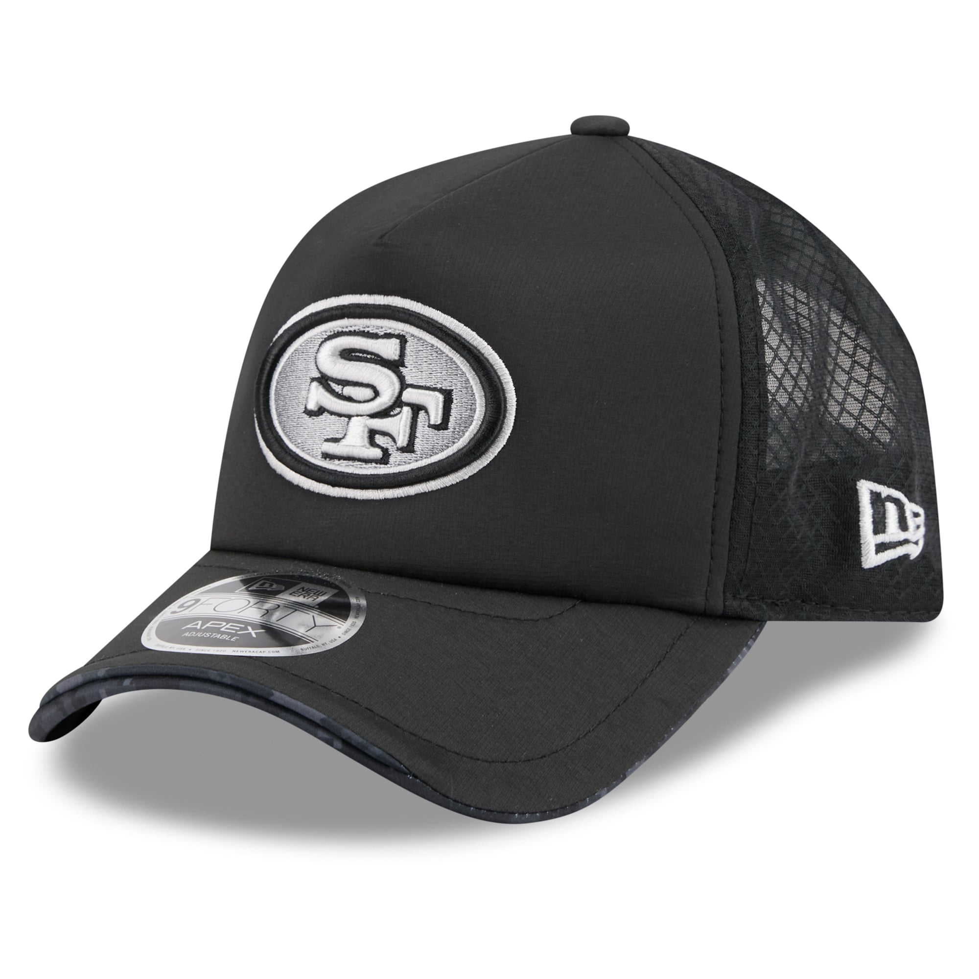 Men's New Era Black San Francisco 49ers 2026 Salute To Service Apex 9FORTY Adjustable Trucker Hat