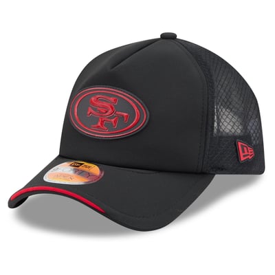 San Francisco 49ers New Era 2026 Sideline Apex 9FORTY Adjustable Trucker Hat - Black