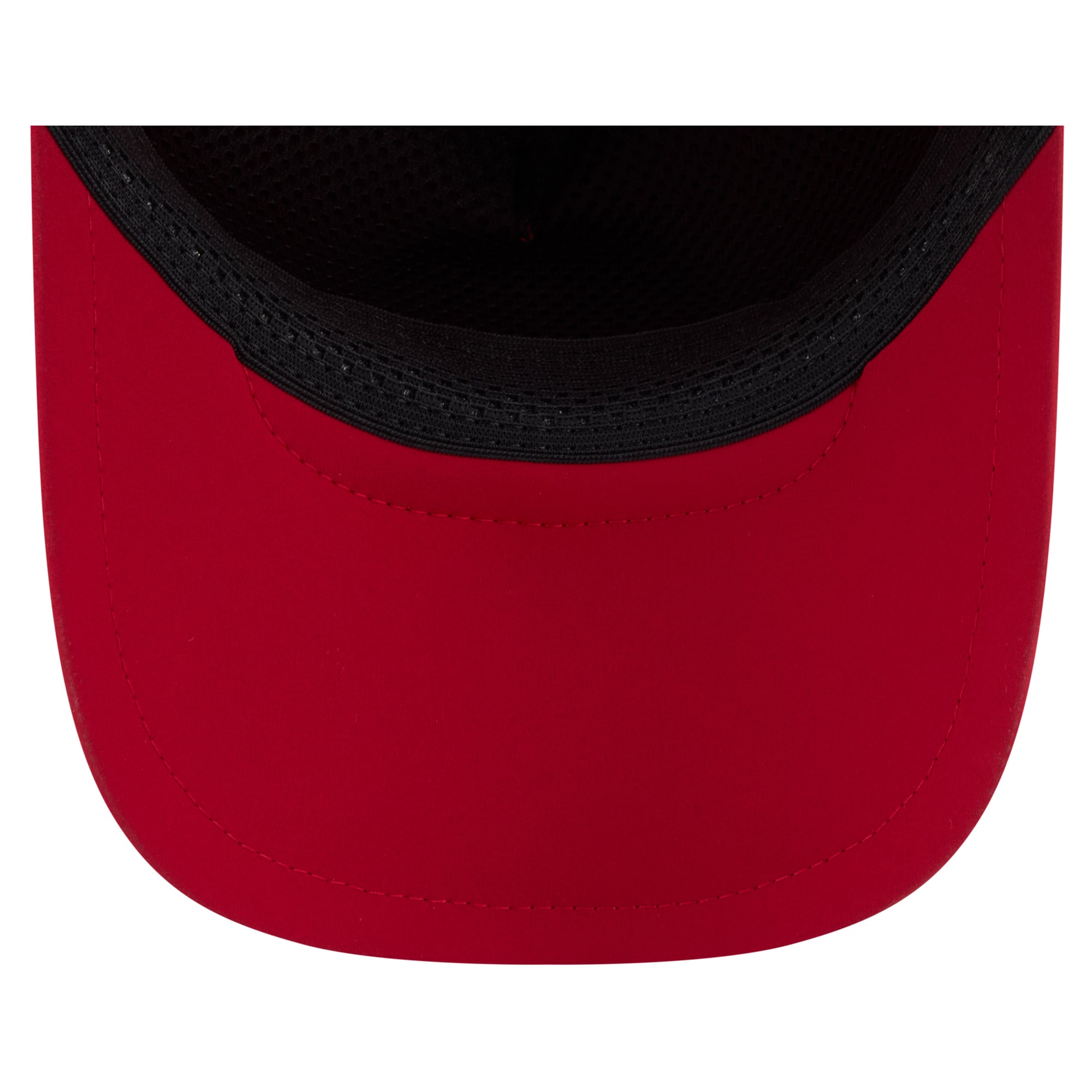 Men's New Era Scarlet San Francisco 49ers 2026 Sideline Apex 9FORTY Adjustable Trucker Hat