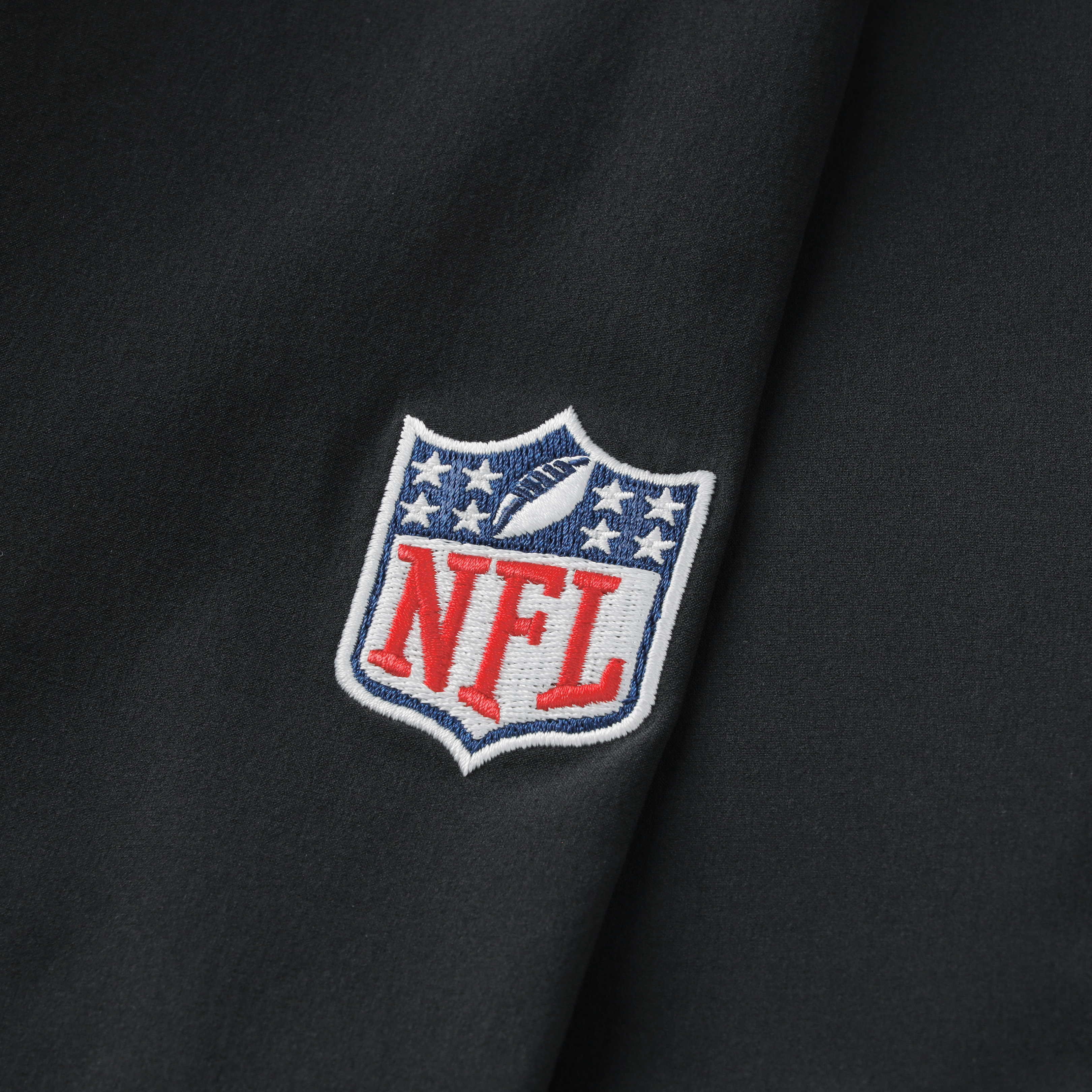 Men's Nike  Black San Francisco 49ers Rivalries Collection Sideline Anorak Half-Zip Jacket
