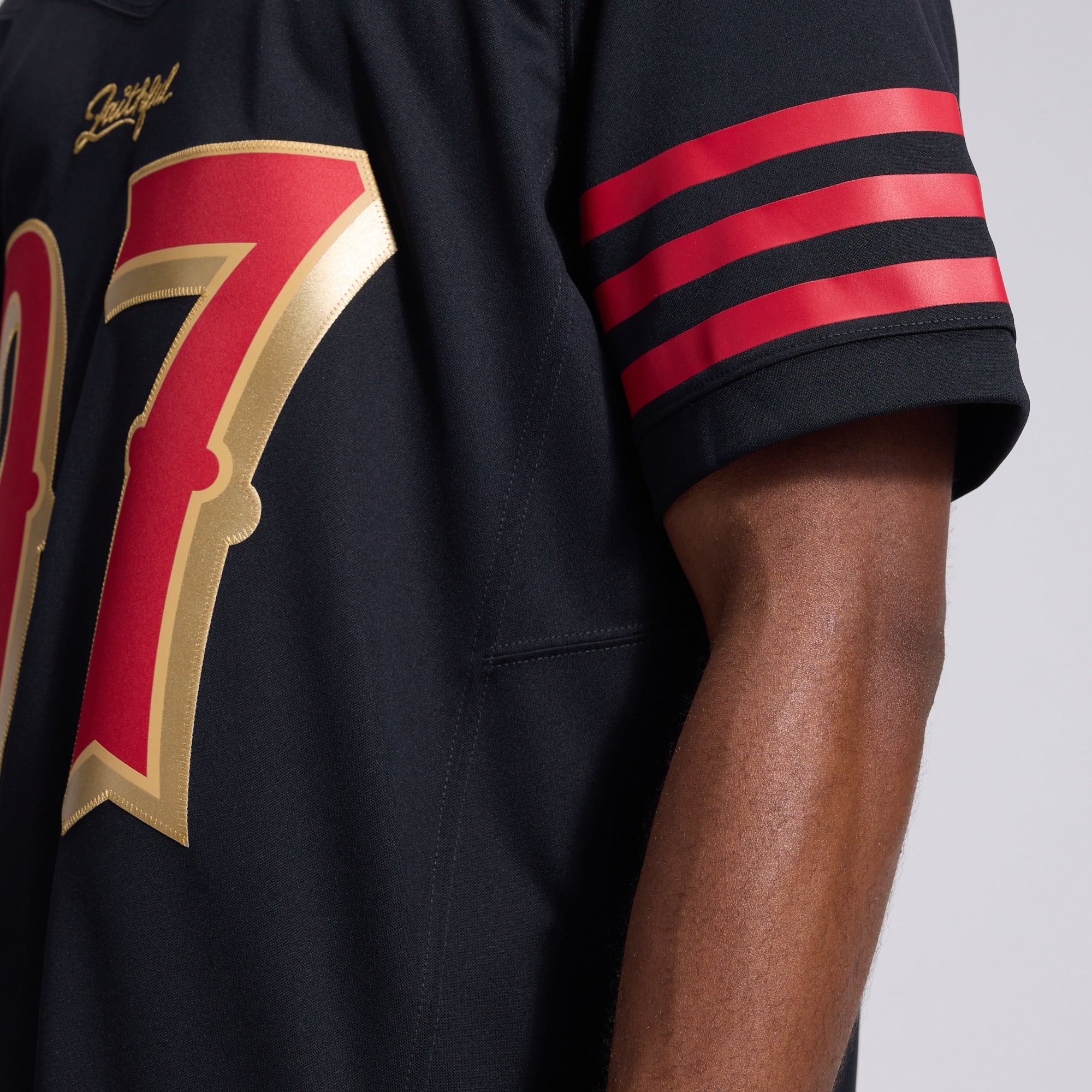 Maillot Nike Nick Bosa noir pour homme, collection Rivalries des 49ers de San Francisco, édition limitée cousue