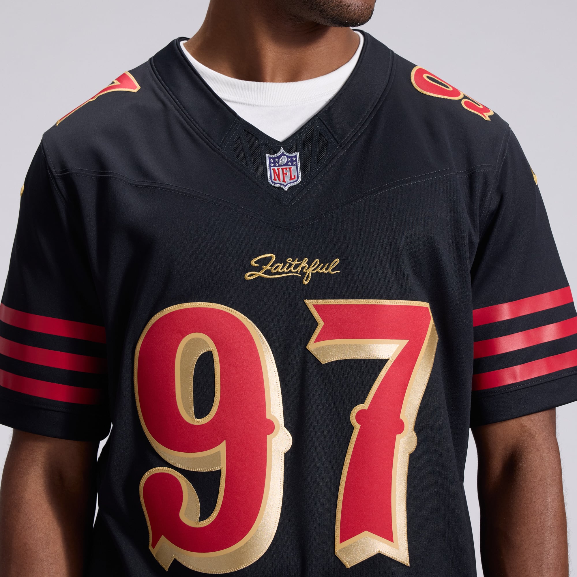Maillot Nike Nick Bosa noir pour homme, collection Rivalries des 49ers de San Francisco, édition limitée cousue