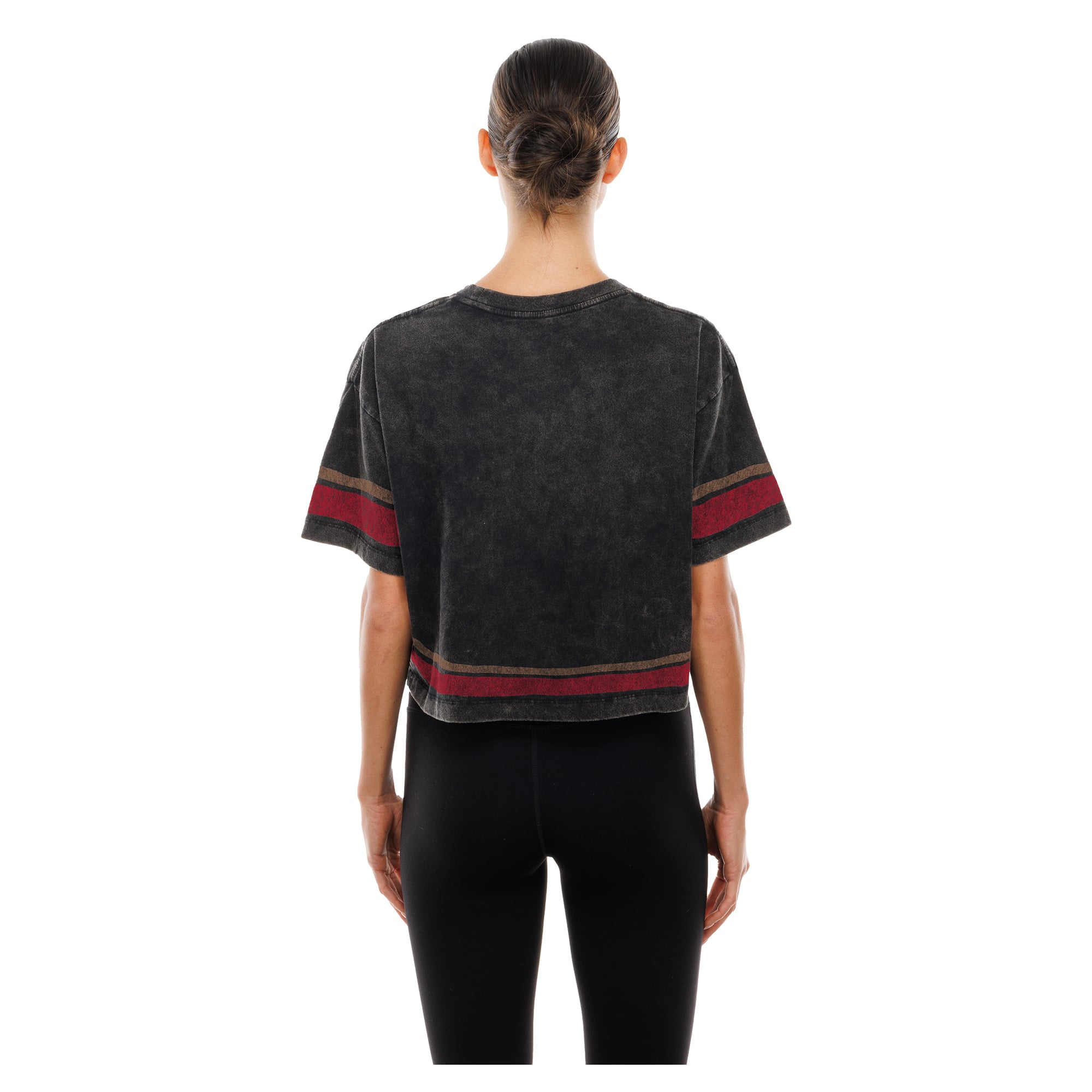 T-shirt court New Era noir pour femme, San Francisco 49ers Lifestyle, délavage minéral, coupe carrée