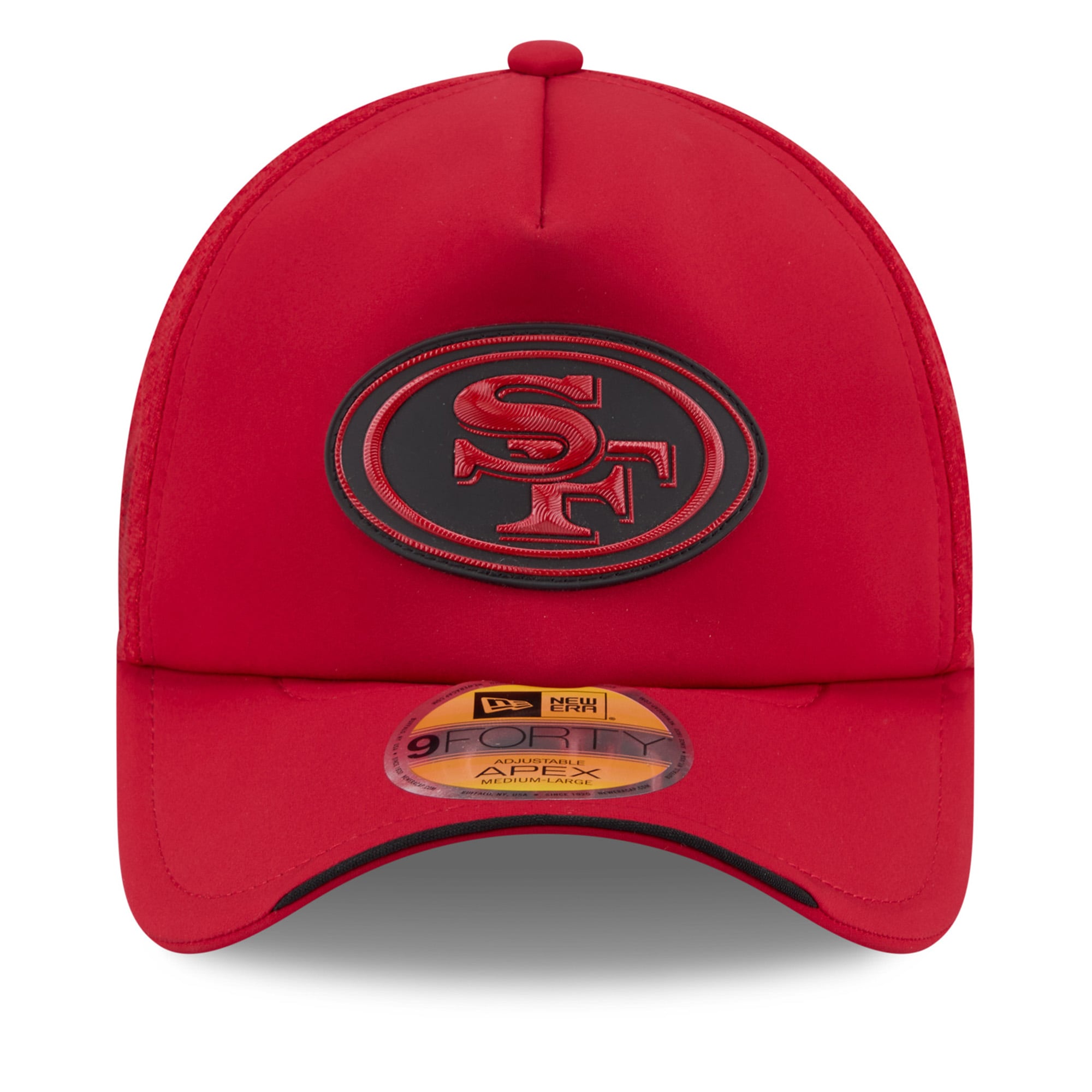 Youth New Era Scarlet San Francisco 49ers 2026 Sideline Apex 9FORTY Adjustable Trucker Hat