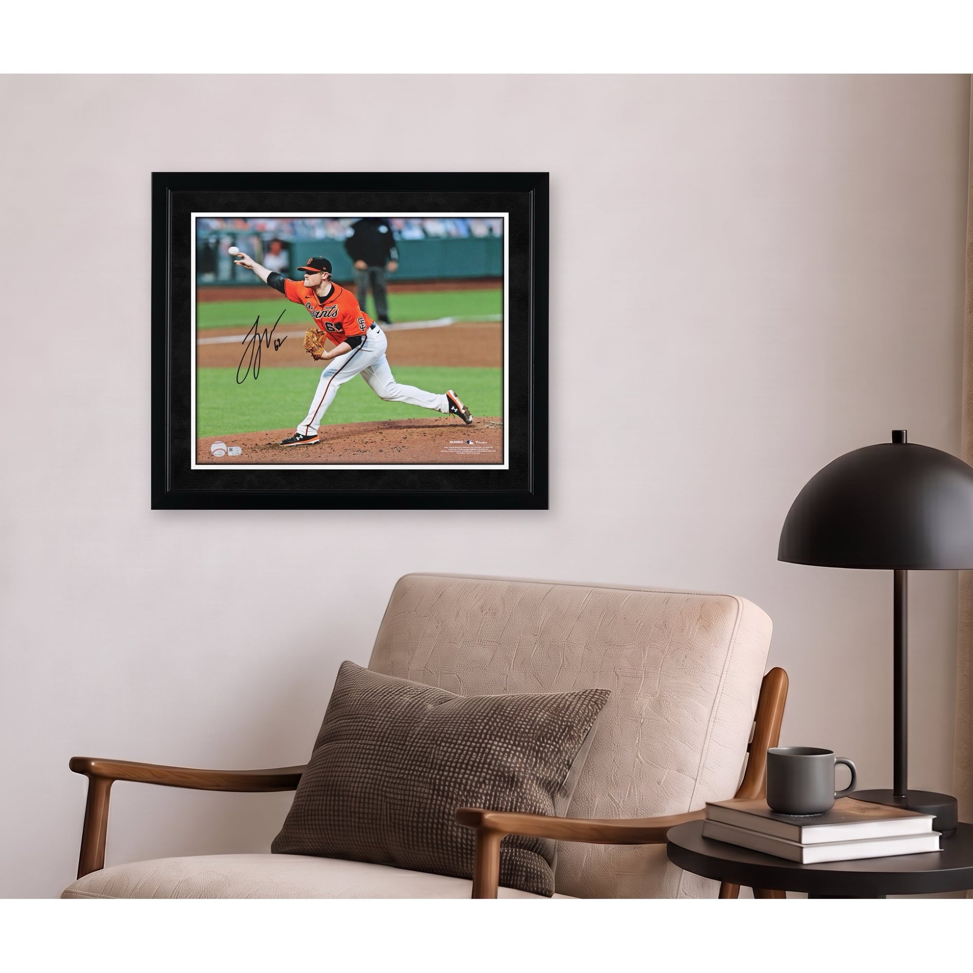 Photo de lanceur autographiée de Logan Webb, des Giants de San Francisco (16" x 20")