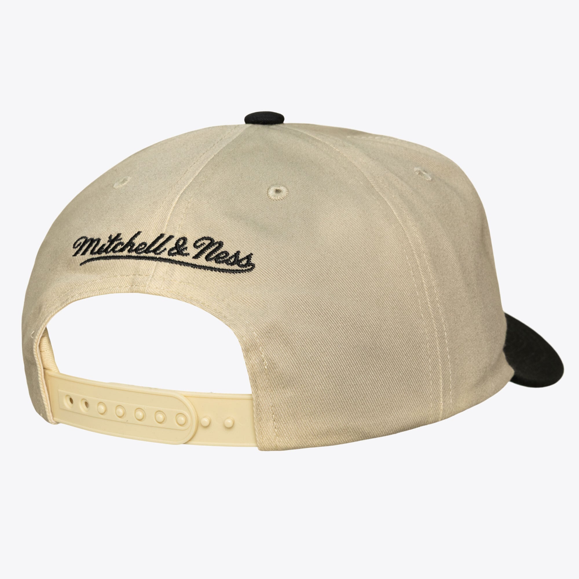 Men's Mitchell & Ness Cream San Francisco Giants Retro Roots Cooperstown Snapback Hat