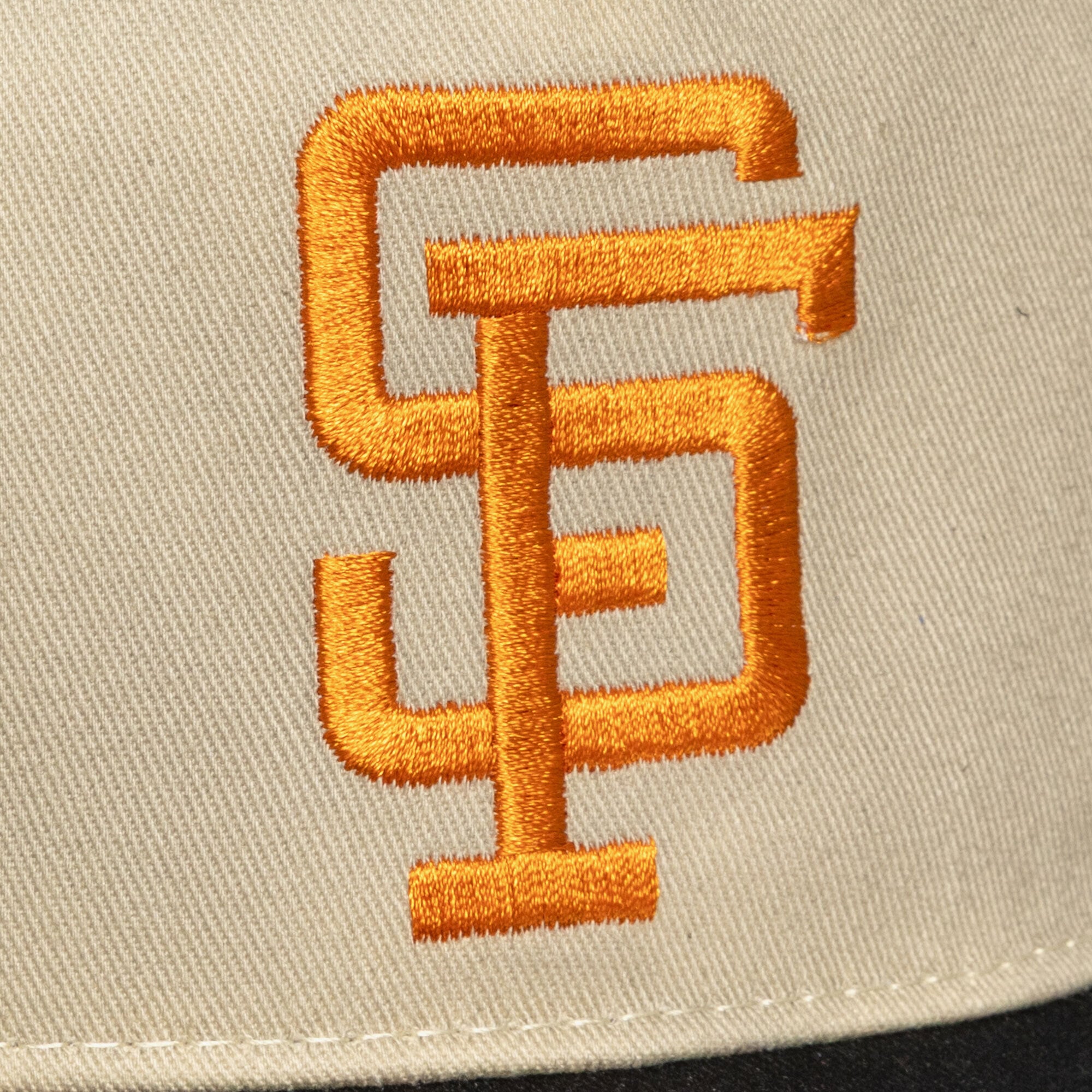 Men's Mitchell & Ness Cream San Francisco Giants Retro Roots Cooperstown Snapback Hat