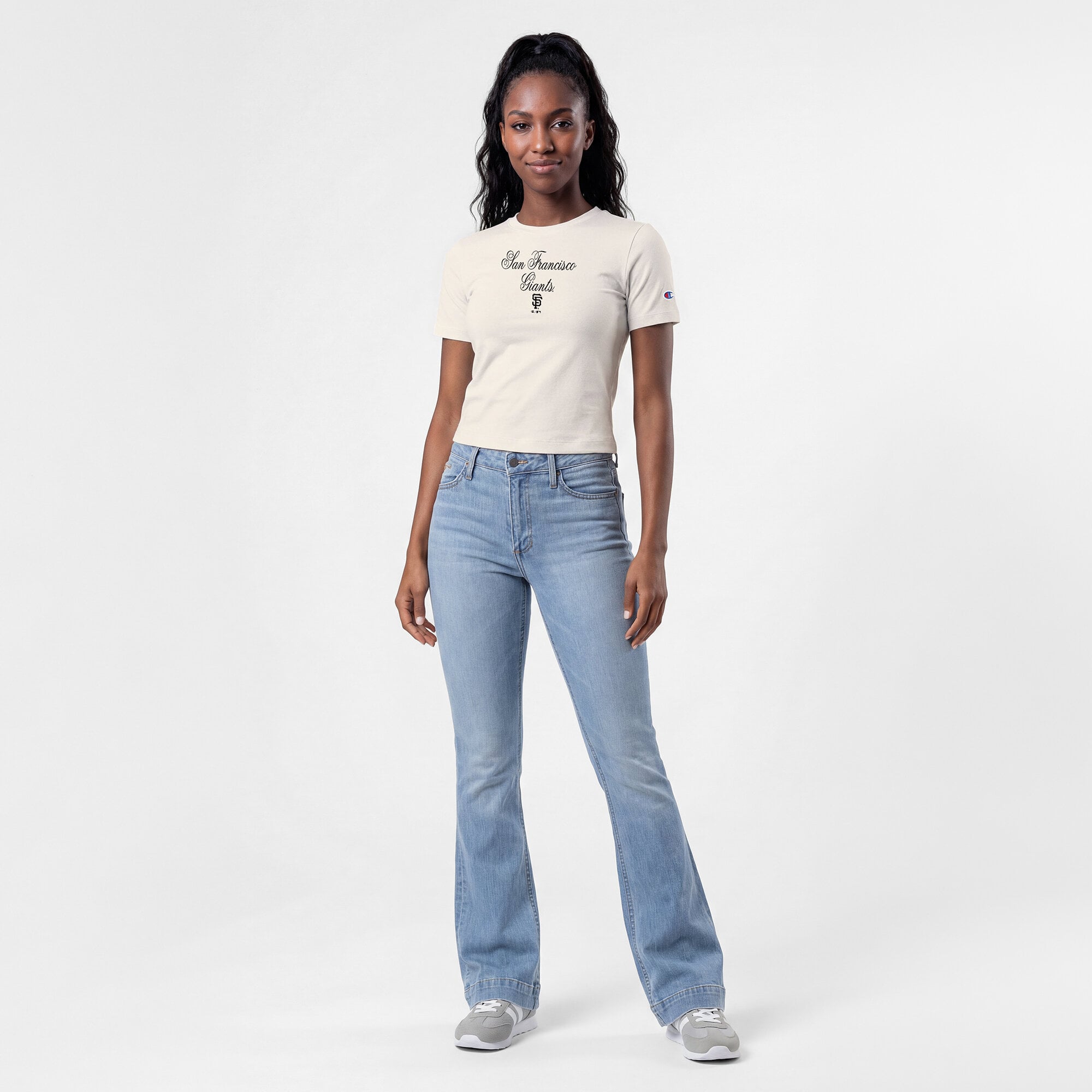 T-shirt court ajusté doux au toucher Champion crème pour femme, San Francisco Giants