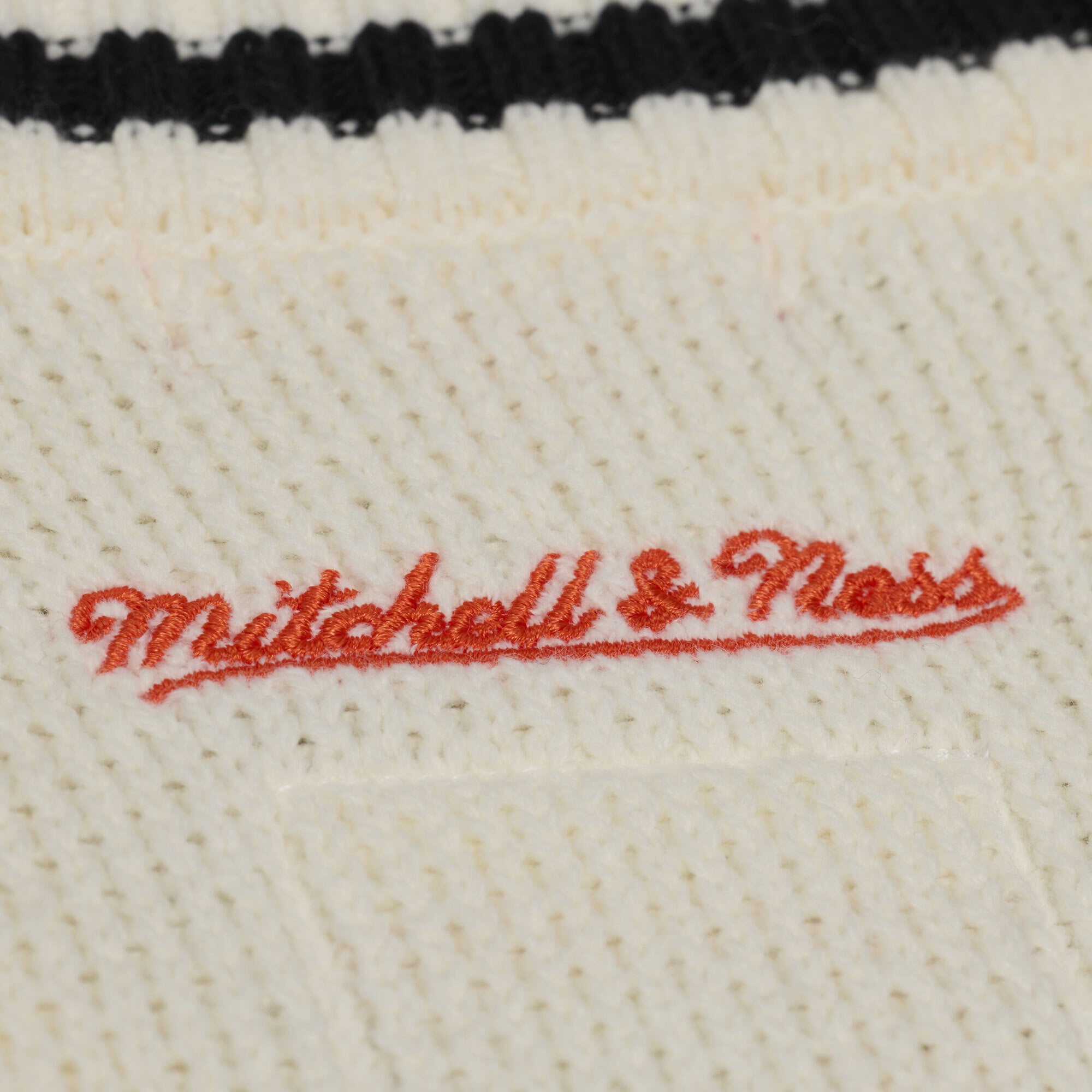Women's Mitchell & Ness Cream San Francisco Giants Cooperstown Collection Retro Roots Sweater Vest