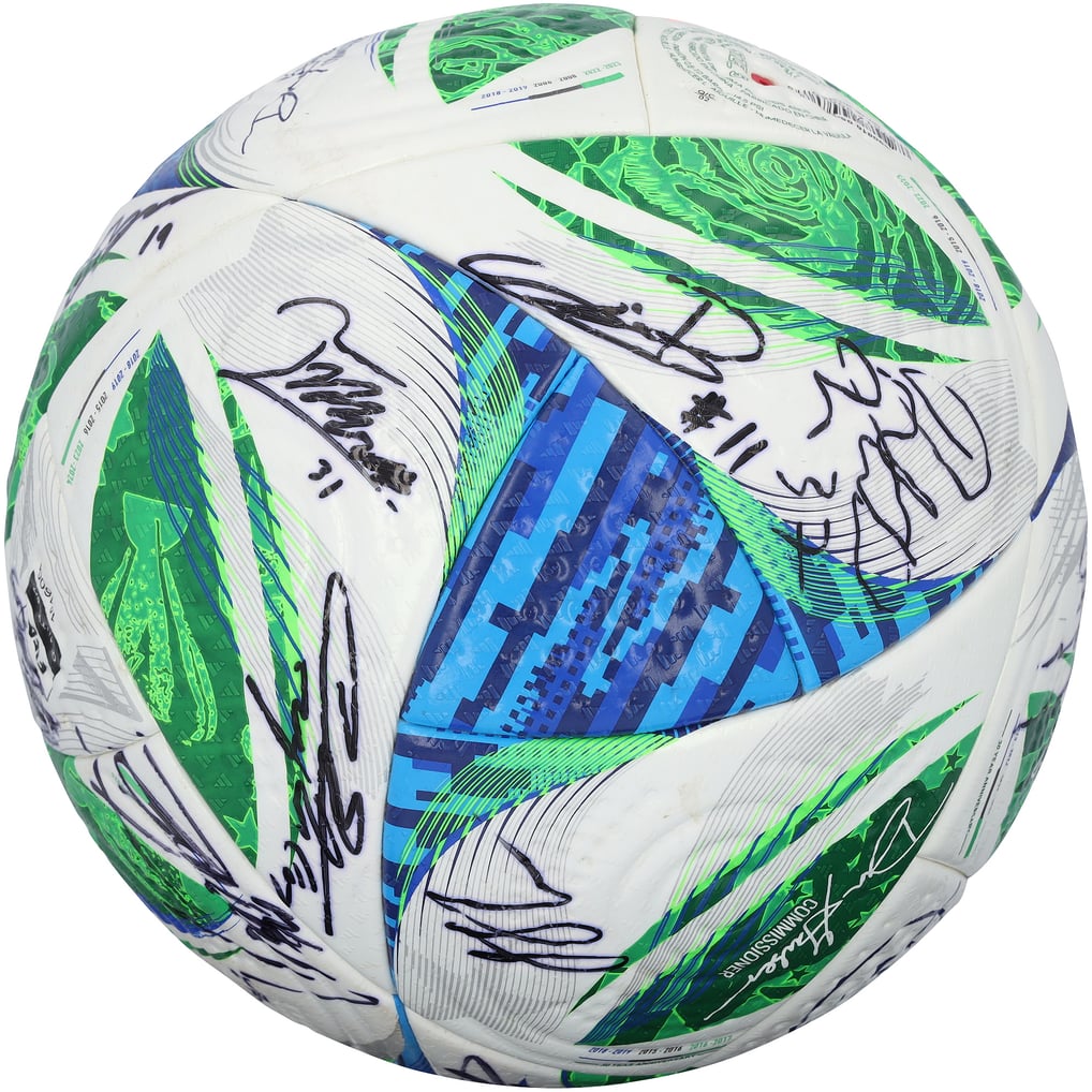 San Jose Earthquakes Autographed Fanatics Authentic Match-Used Soccer Ball from the 2025 MLS Season with 26 Signatures - NF70454960