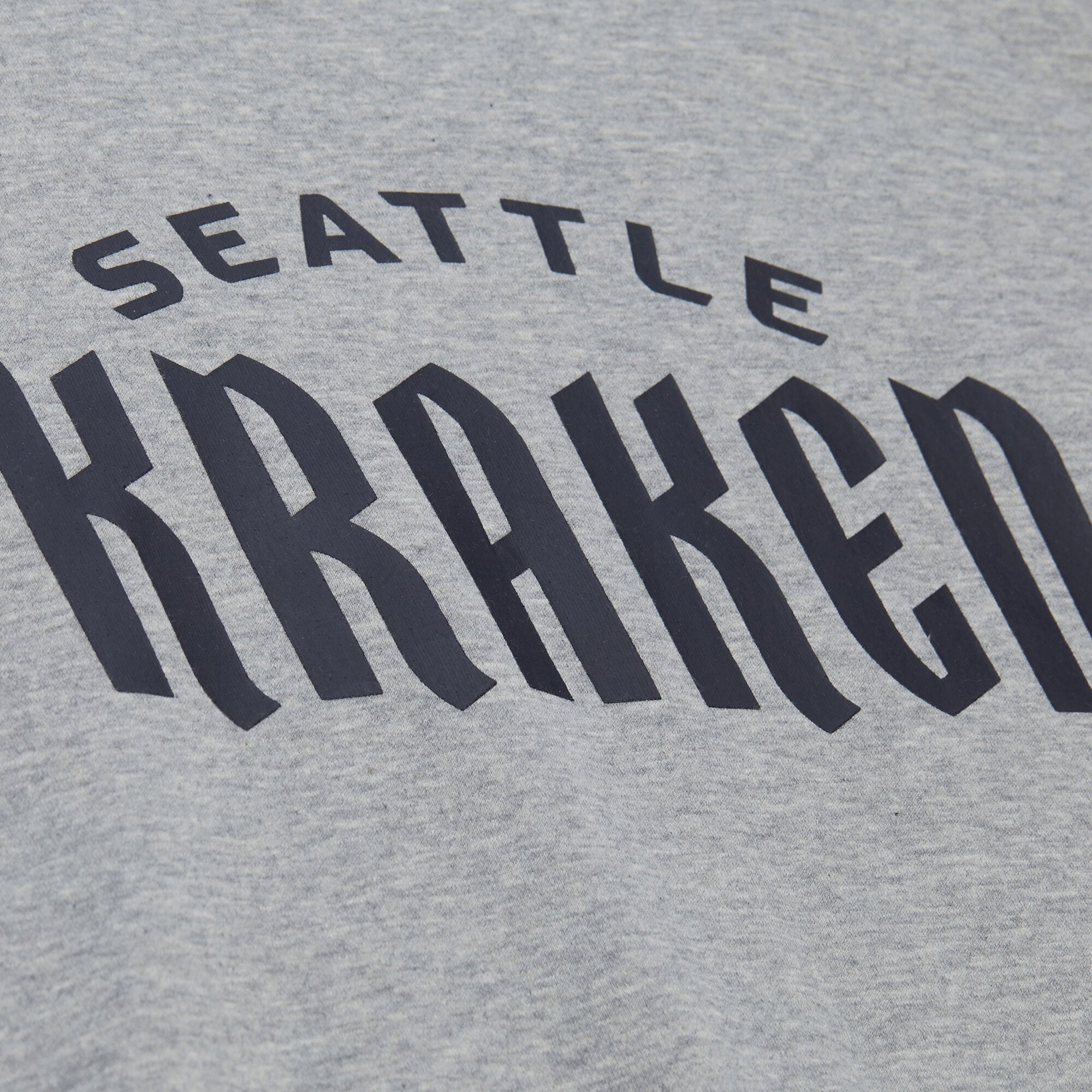 Men's Mitchell & Ness  Heather Gray Seattle Kraken Walk-Off Logo Fleece Crewneck Sweatshirt