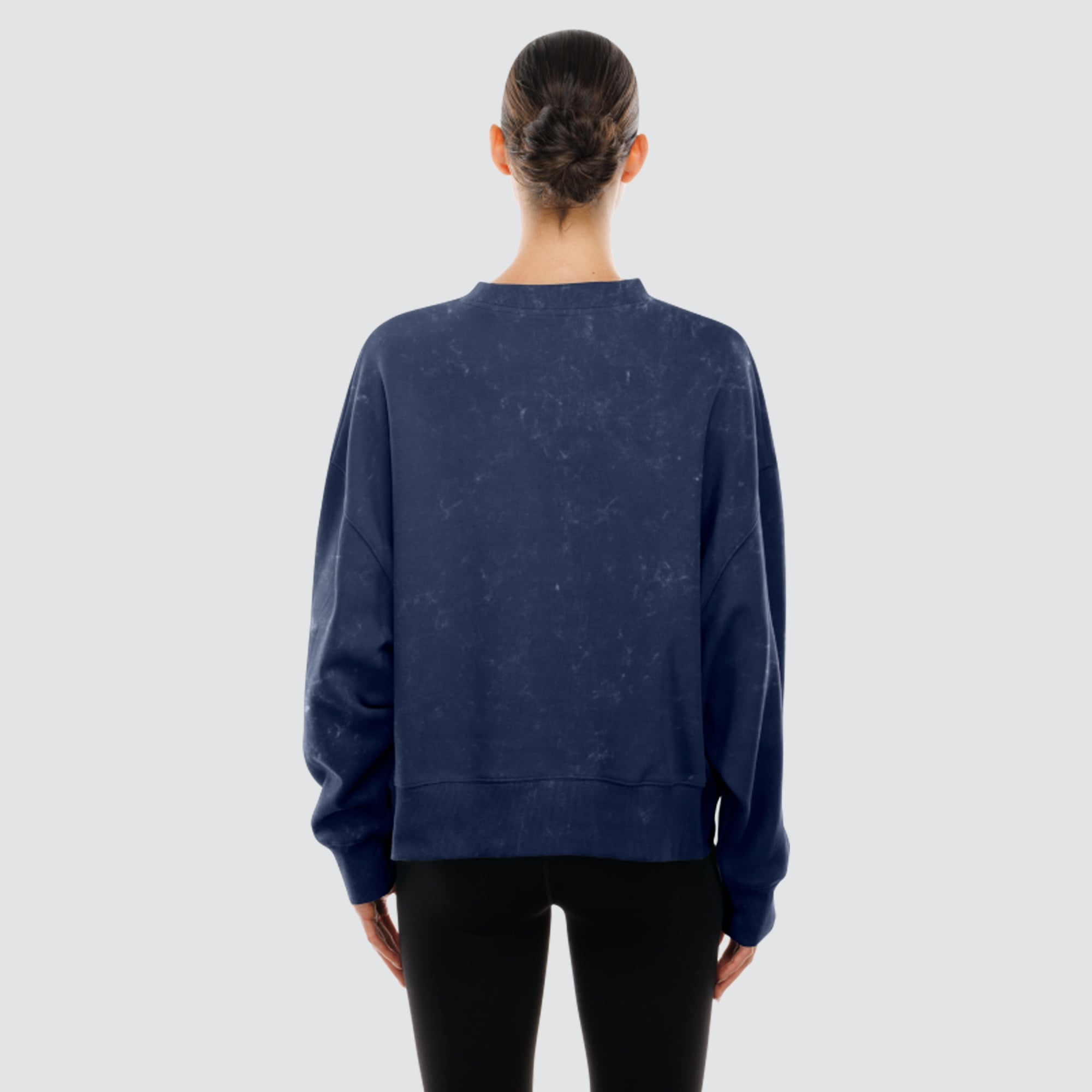 Sweat-shirt à col rond New Era Deep Sea Blue Seattle Kraken Throwback en molleton délavé minéral pour femme