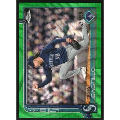 2025 Topps Chrome Green Wave Refractors #69 Luis Castillo