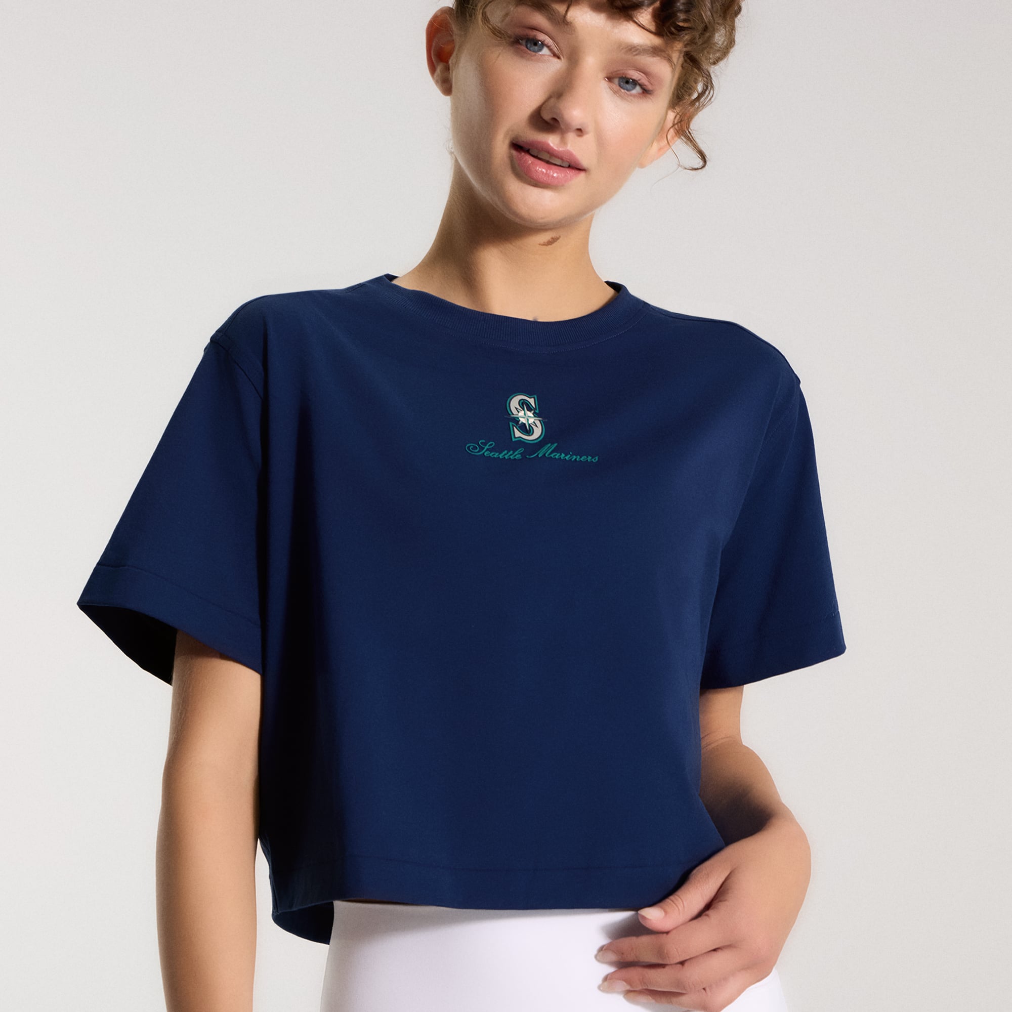 T-shirt court en coton biologique lululemon Midnight Shadow Seattle Mariners All Yours pour femme