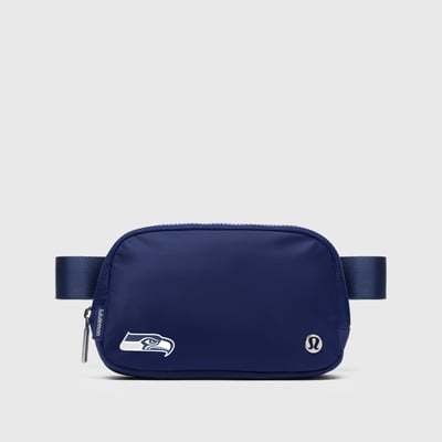 Seattle Seahawks lululemon Everywhere Belt Bag - Midnight Shadow
