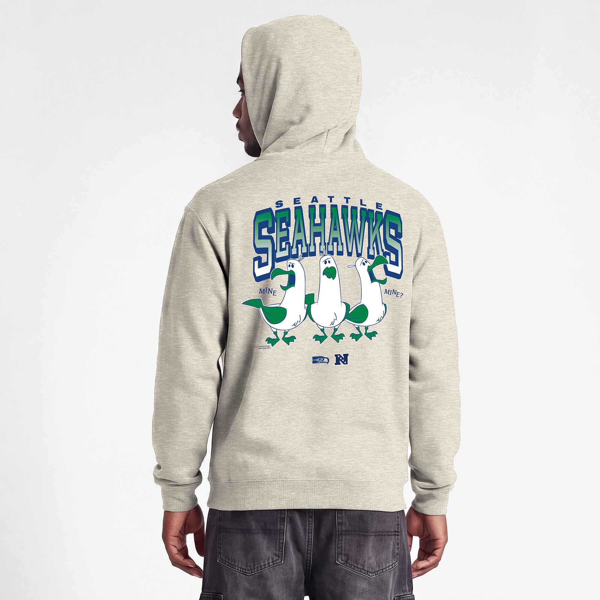 Sweat à capuche Disney x Champion Oatmeal Seattle Seahawks Powerblend Fullback pour homme
