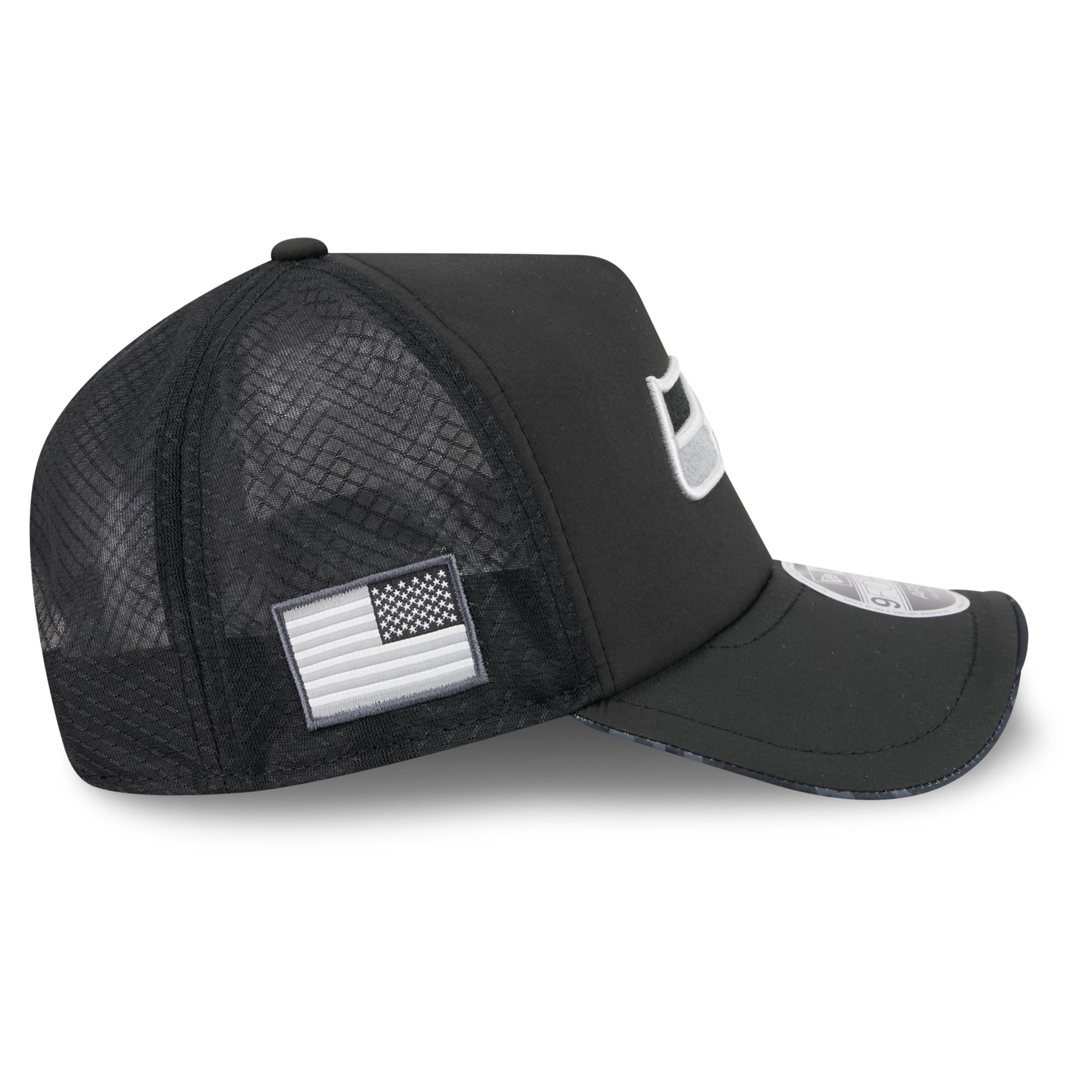 Men's New Era Black Seattle Seahawks 2026 Salute To Service Apex 9FORTY Adjustable Trucker Hat