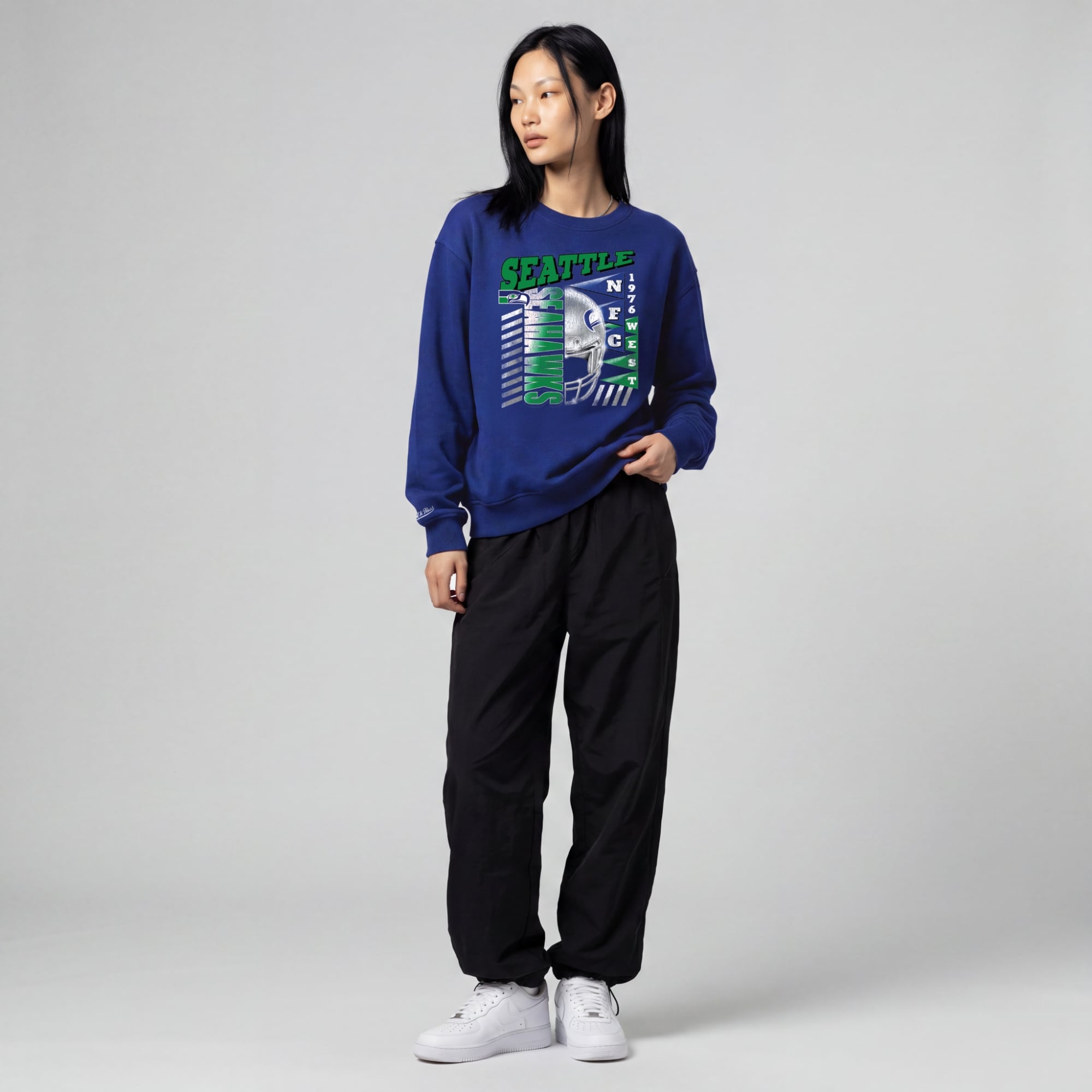 Sweat-shirt à col rond Mitchell & Ness Royal Seattle Seahawks pour femme