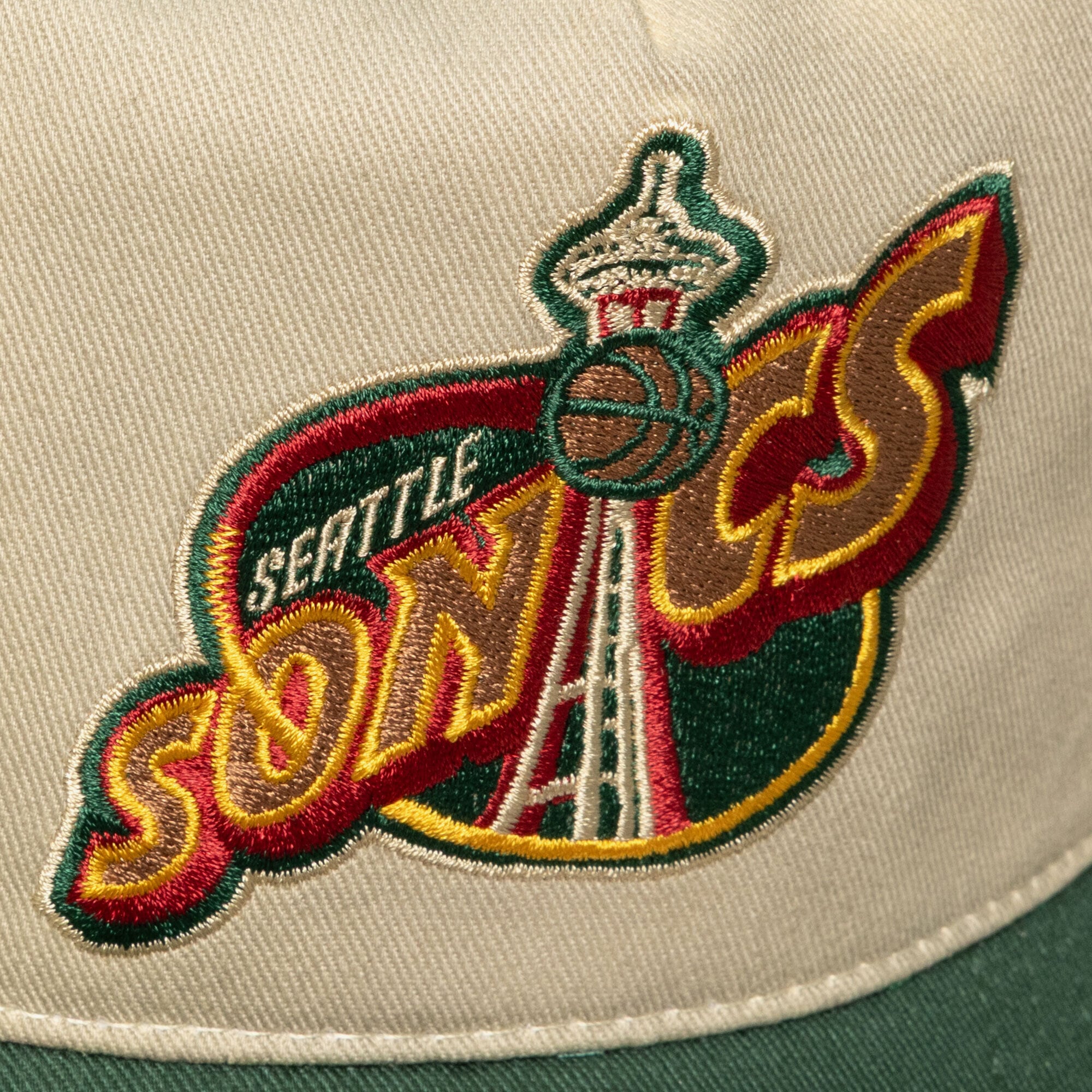 Casquette snapback Mitchell & Ness crème Seattle SuperSonics Hardwood Classics Retro Roots pour homme