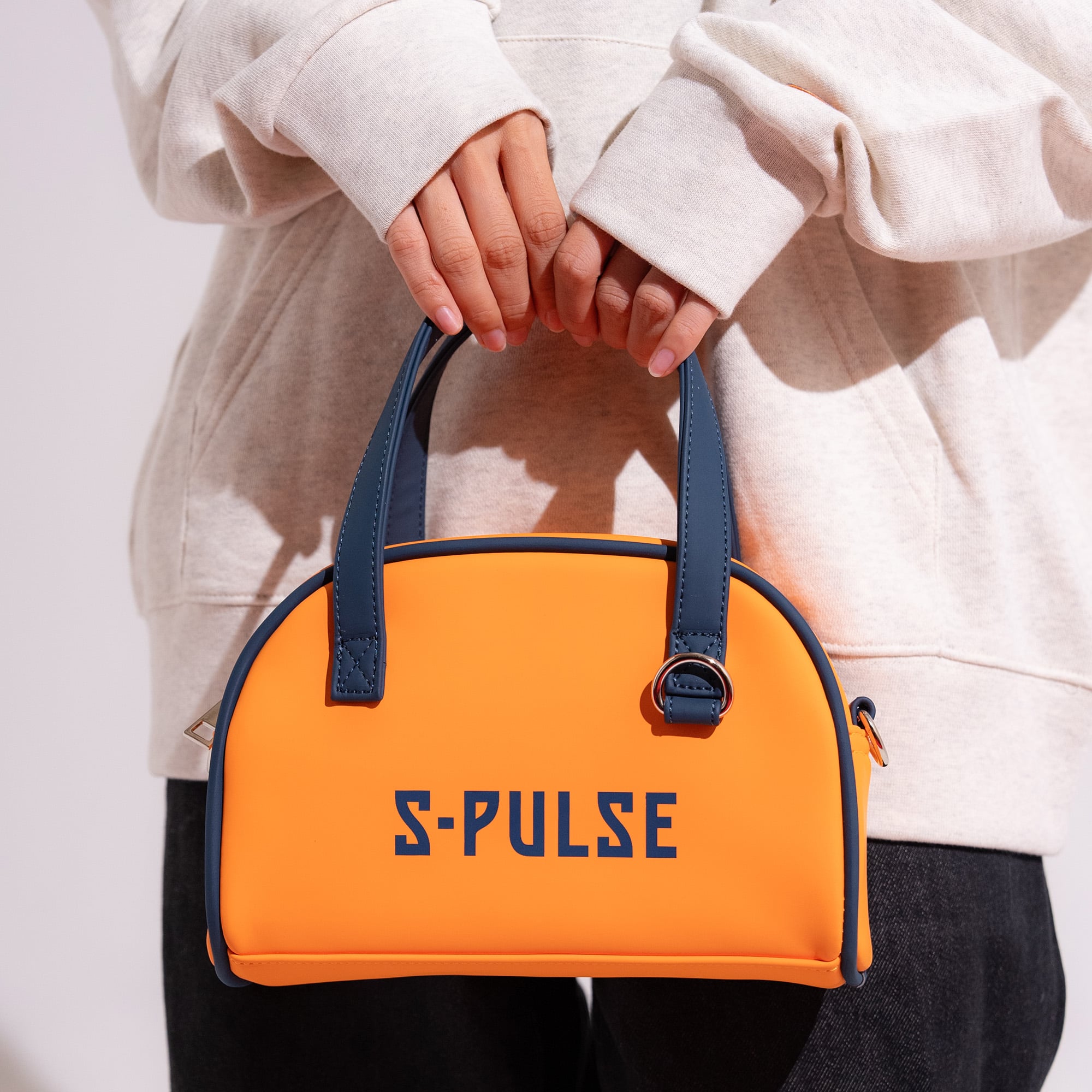 orange-mini-boston-bag-26-02- 