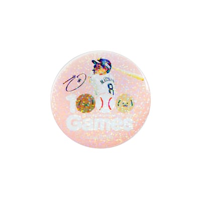 【受注生産】牧原大成1000試合出場記念　75mmホログラム缶バッジ（サブビジュアル）（受注期間 2026年9月28日13:00まで）