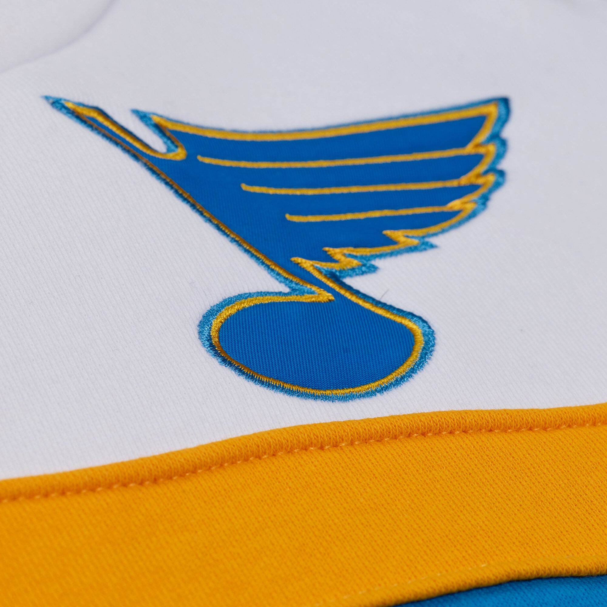 Women's Mitchell & Ness  White/Blue St. Louis Blues Head Coach Hoodie
