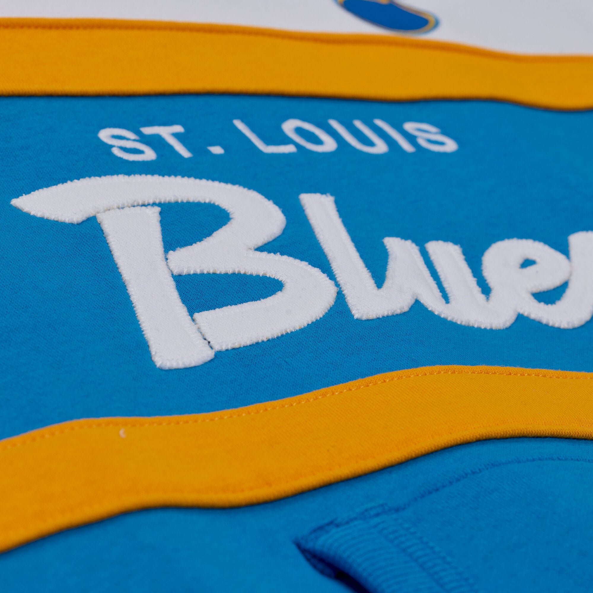 Women's Mitchell & Ness  White/Blue St. Louis Blues Head Coach Hoodie
