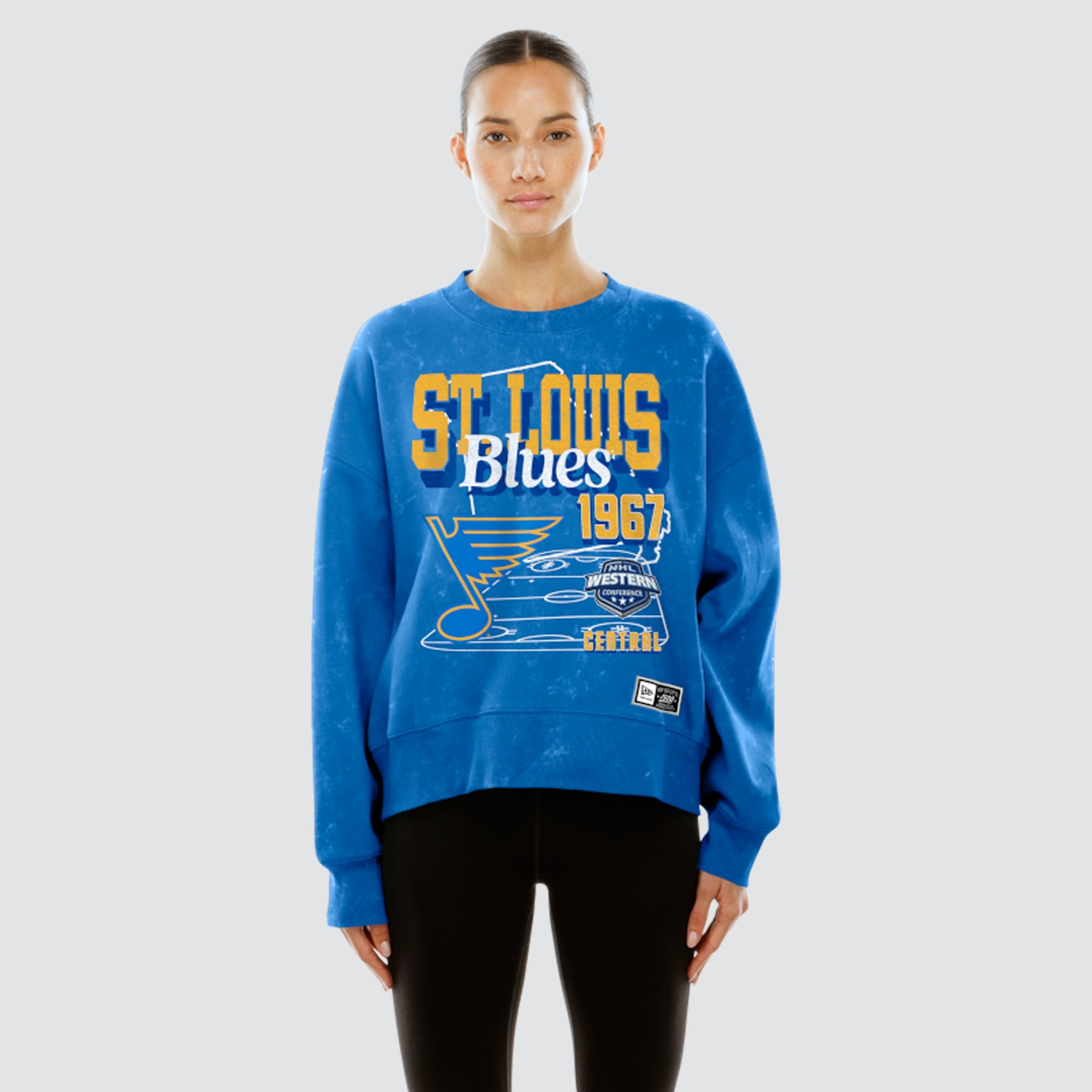 Sweat-shirt à col rond New Era bleu St. Louis Blues pour femme, style rétro, en molleton délavé.