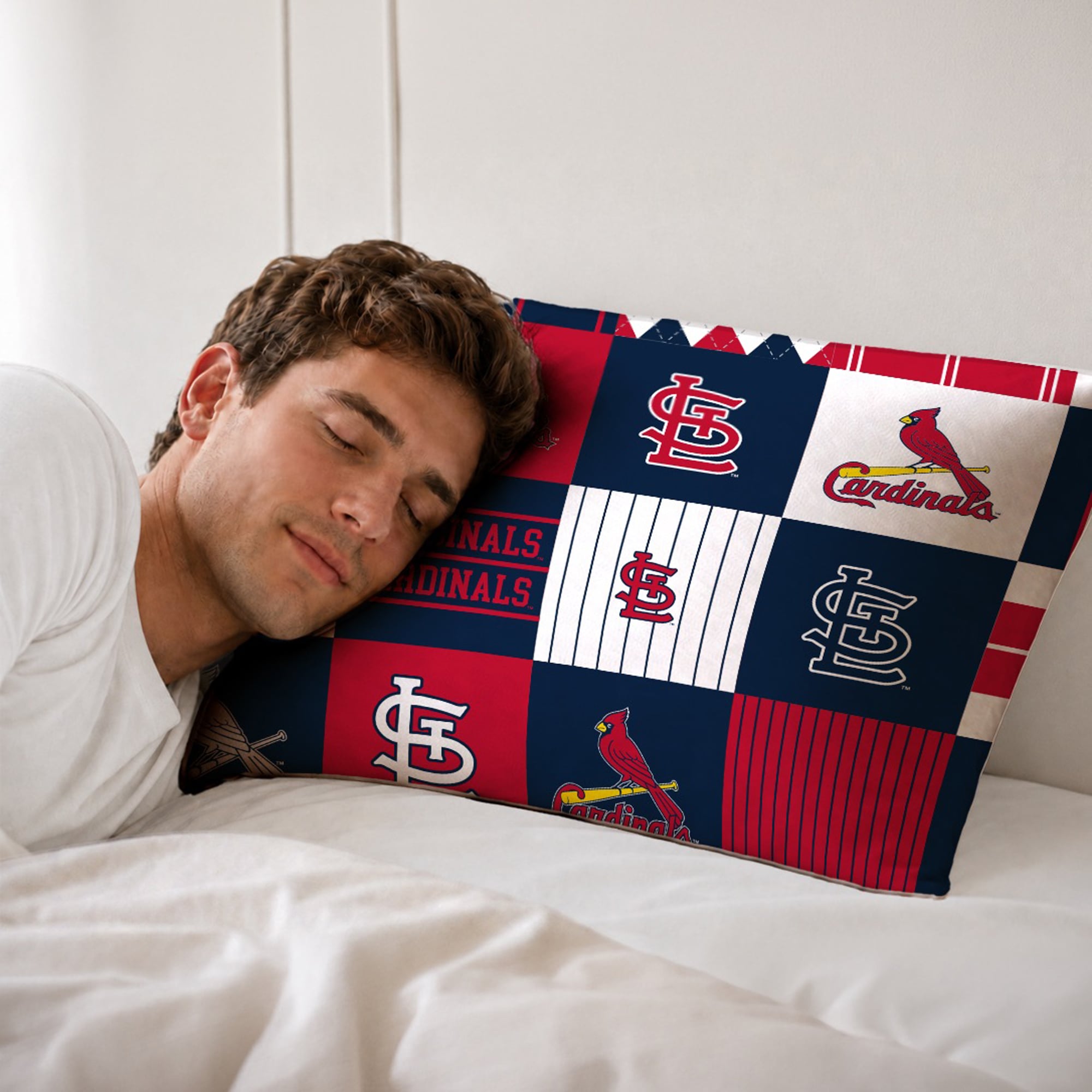 Ensemble de literie trois pièces à carreaux patchwork Pegasus St. Louis Cardinals, format grand/queen.