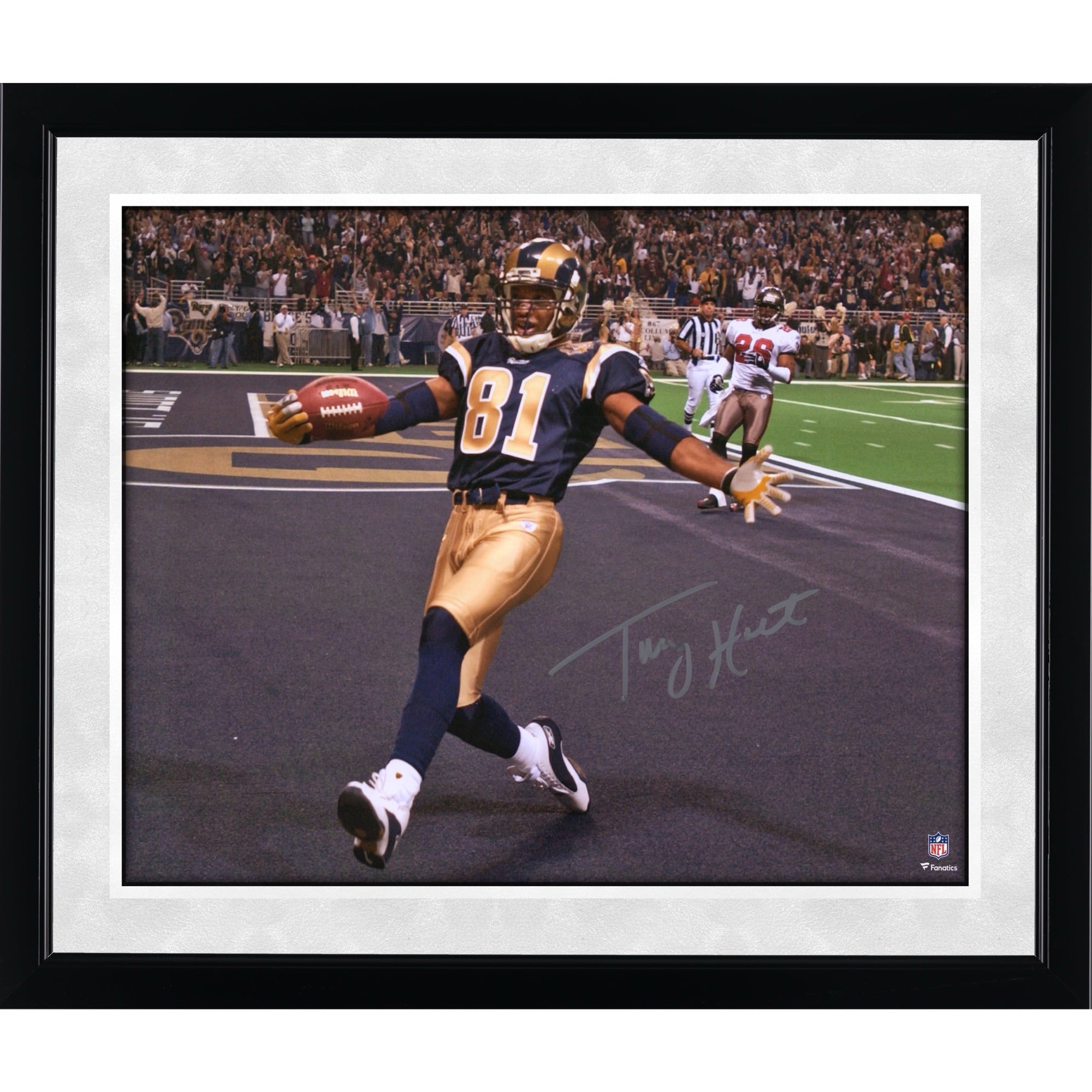 Torry Holt St. Louis Rams Autographed 16'' x 20'' Touchdown Catch Photograph
