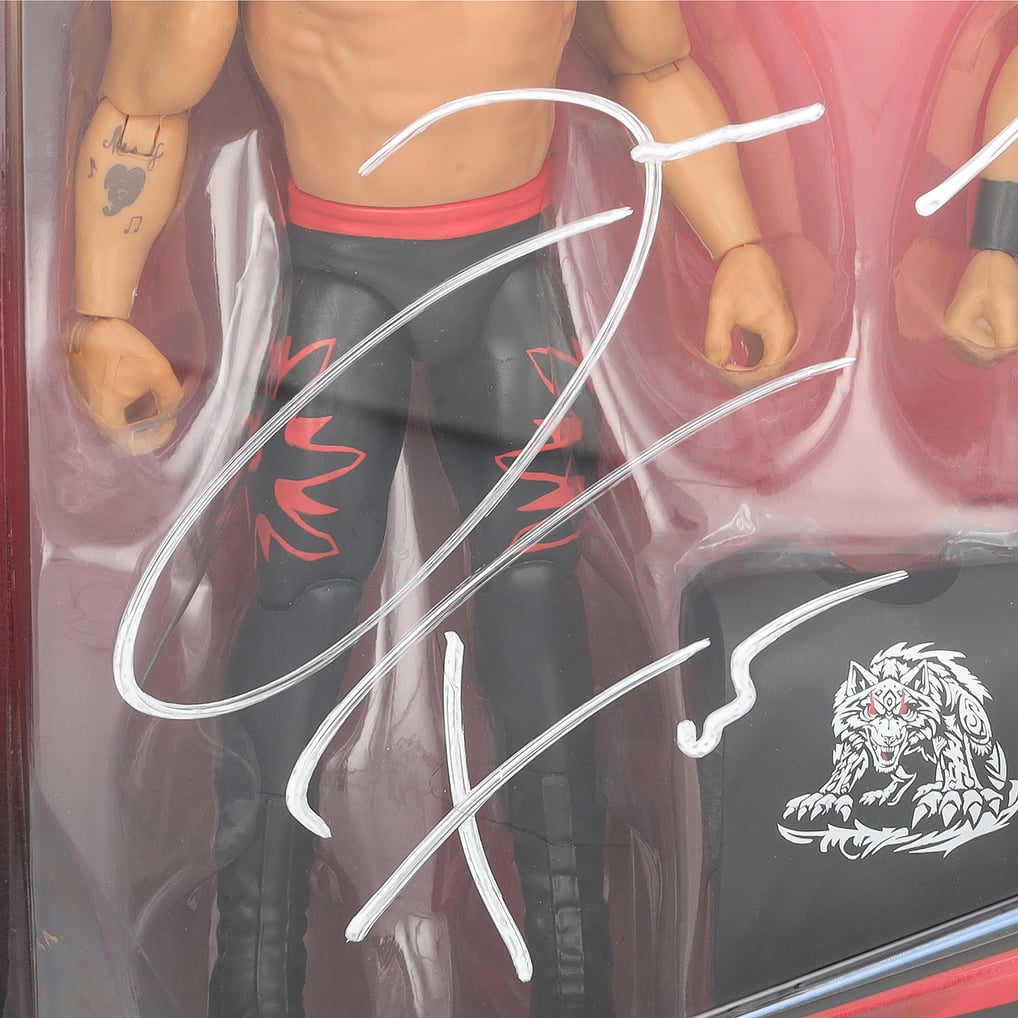Tama Tonga & Jacob Fatu WWE Autographed Mattel Main Event Showdown 