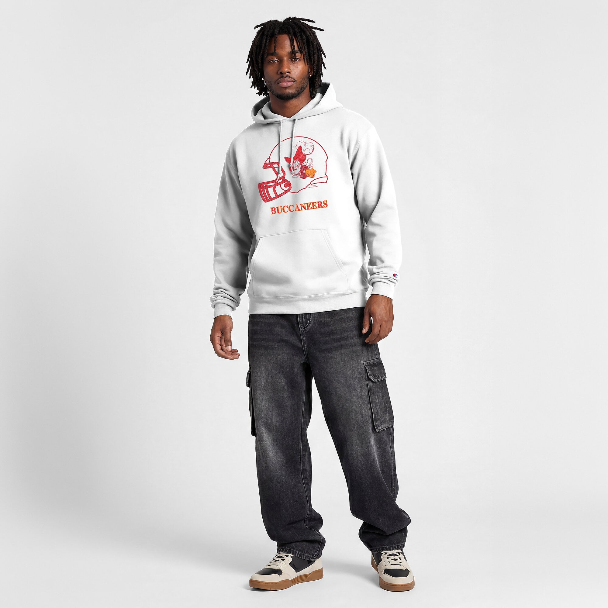 Sweat-shirt à capuche intégral blanc Disney x Champion Tampa Bay Buccaneers Powerblend pour homme