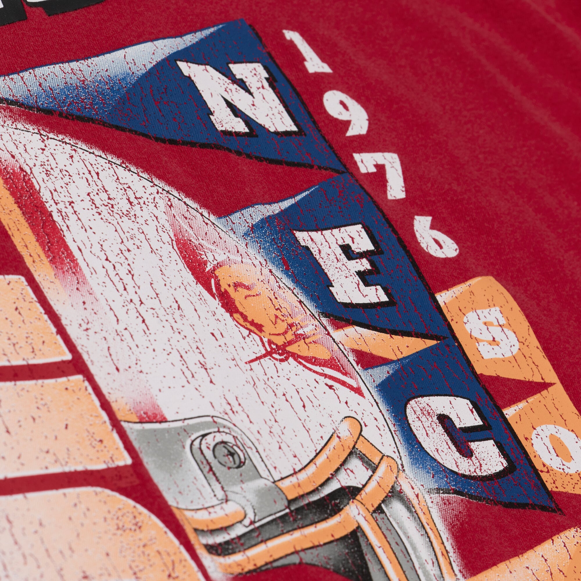 T-shirt graphique Mitchell & Ness rouge Tampa Bay Buccaneers Core Essentials Street pour homme