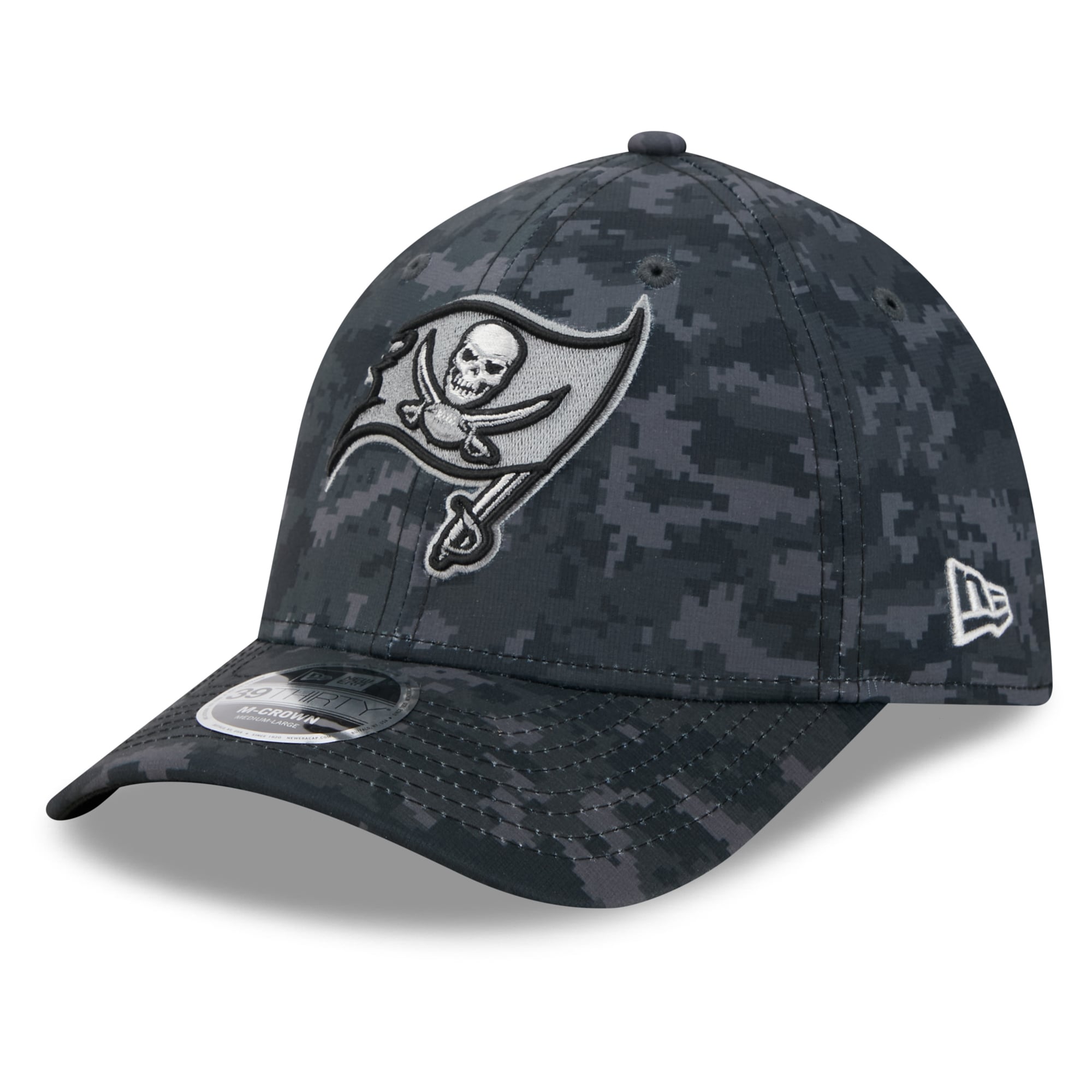 Men's New Era Black Tampa Bay Buccaneers 2026 Salute To Service 39THIRTY M-Crown Stretch Hat