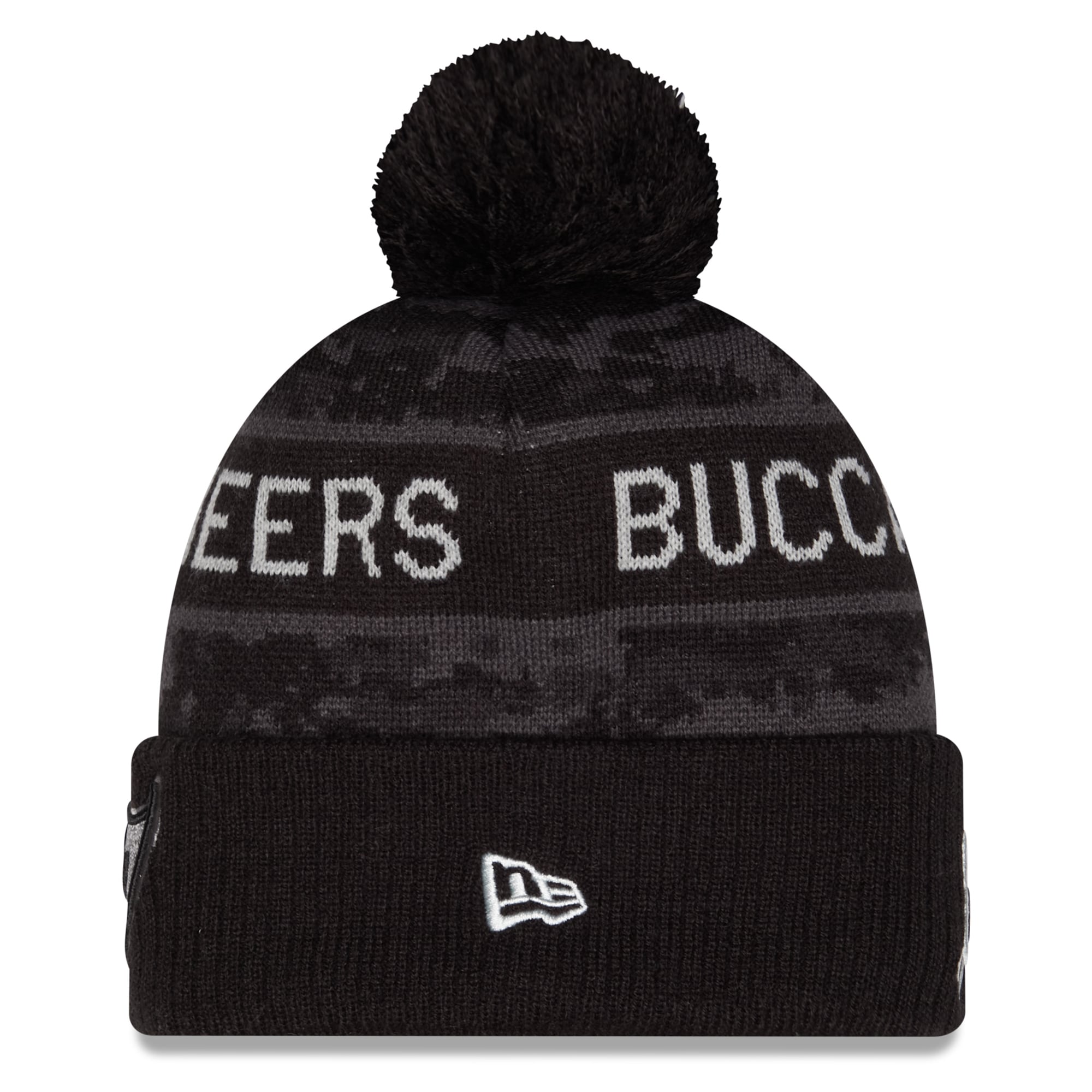 Bonnet à revers New Era noir pour homme, Tampa Bay Buccaneers 2026 Salute To Service, avec pompon