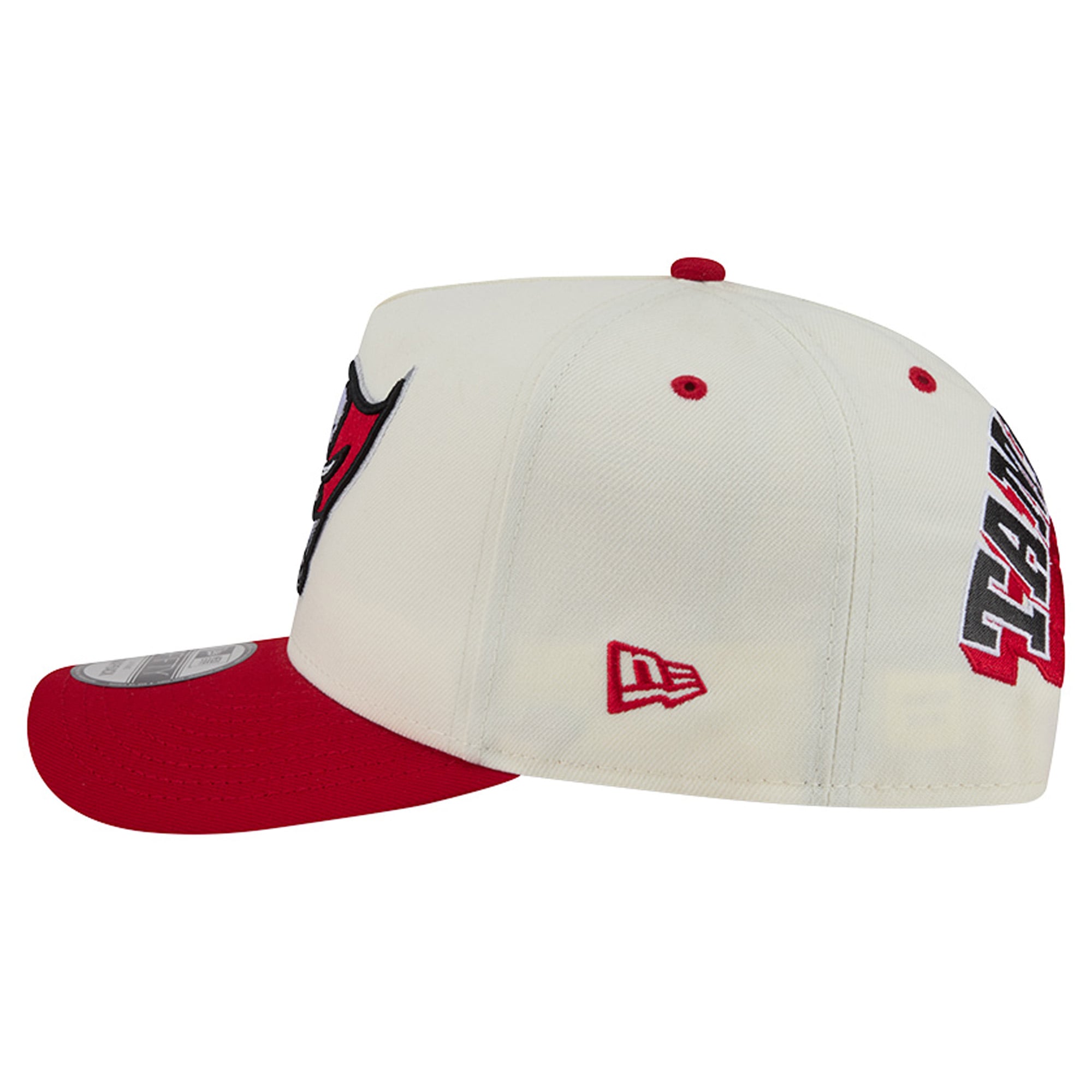 Casquette snapback New Era 9FIFTY crème/rouge pour homme, logo Tampa Bay Buccaneers à l'arrière.