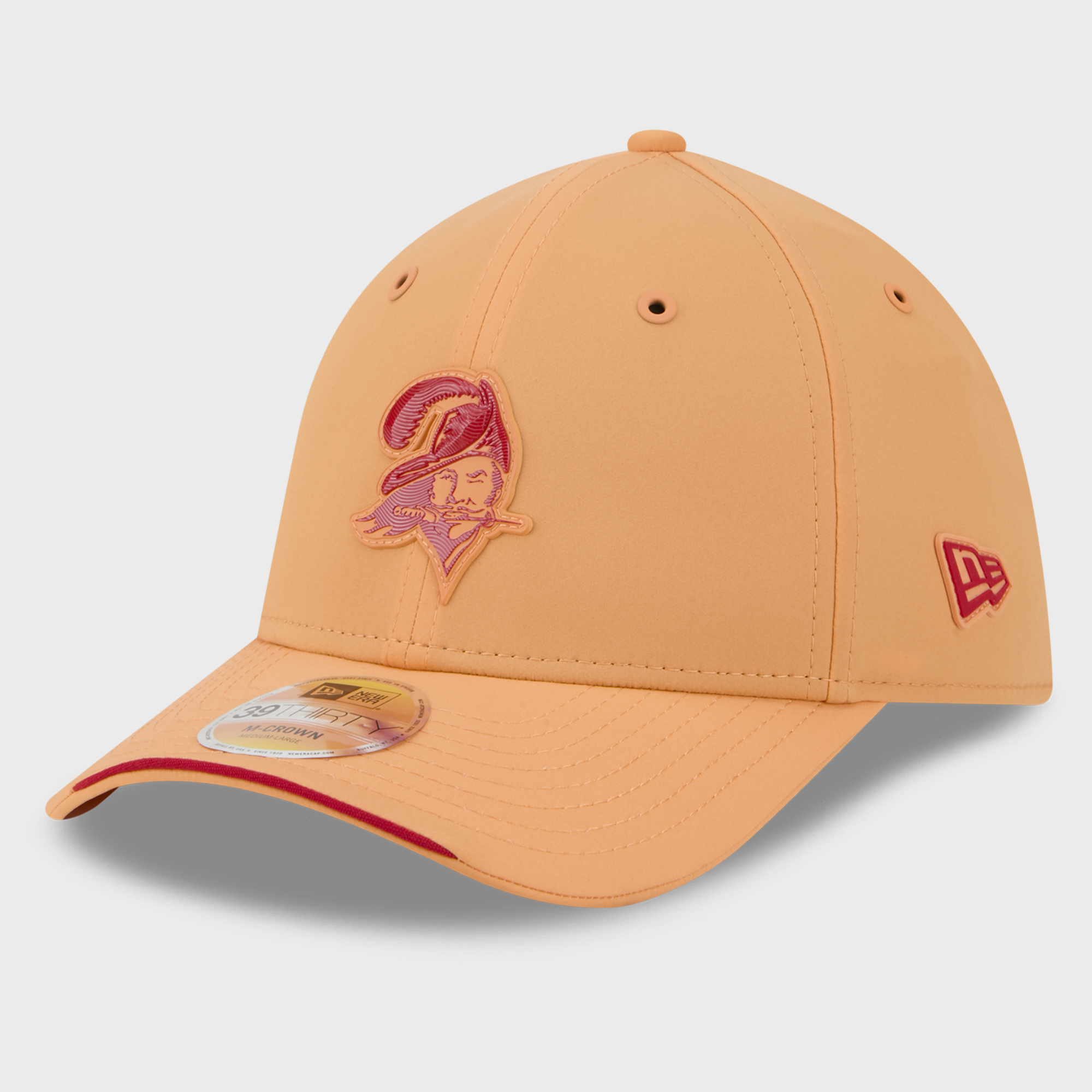 Men's New Era Red Tampa Bay Buccaneers 2026 Sideline 39THIRTY M-Crown Flex Hat