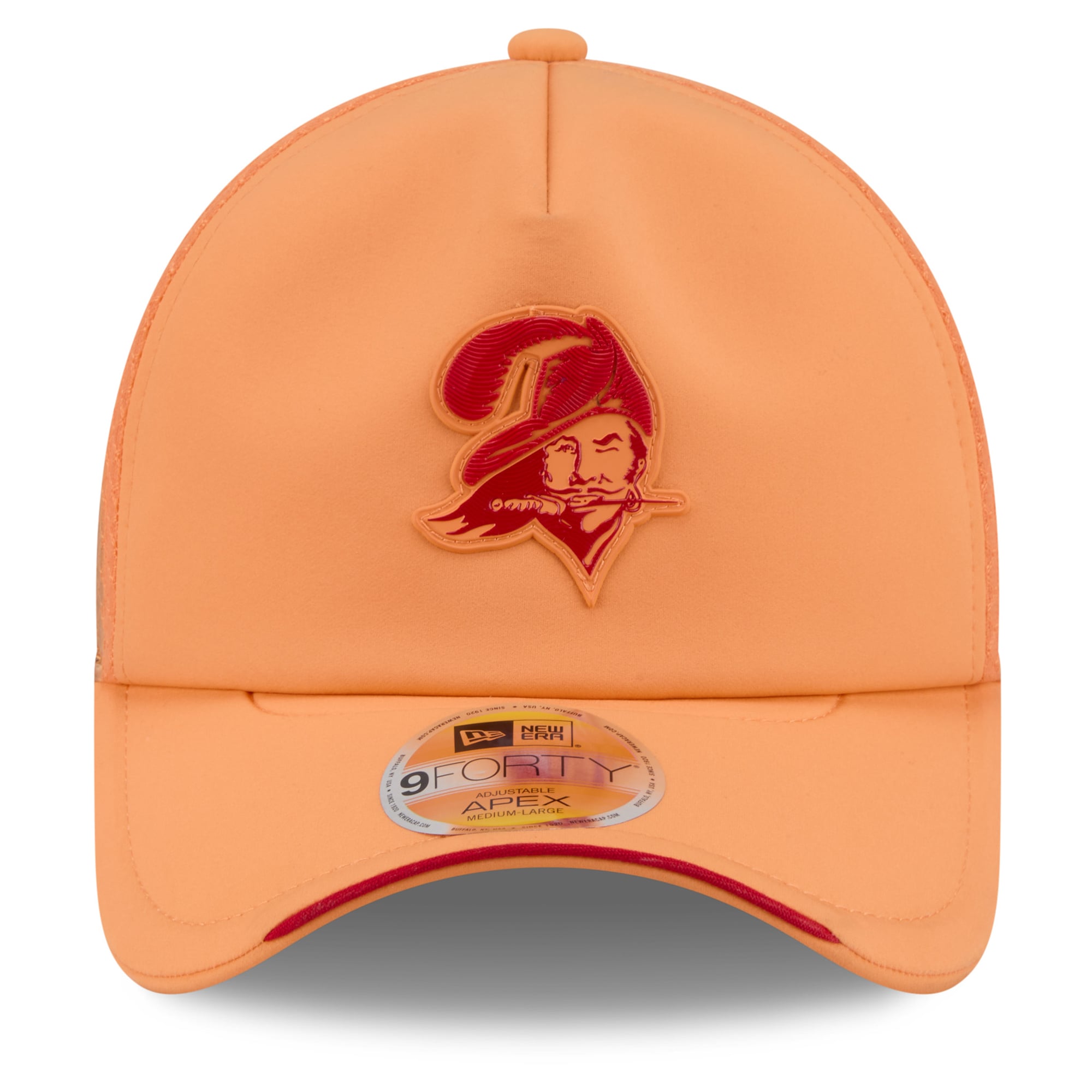 Men's New Era Red Tampa Bay Buccaneers 2026 Sideline Apex 9FORTY Adjustable Trucker Hat