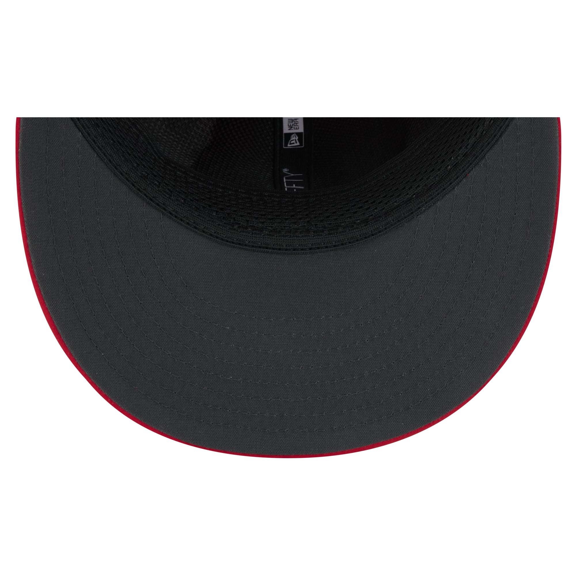 Casquette ajustée New Era rouge Tampa Bay Buccaneers 2026 Sideline 59FIFTY pour homme