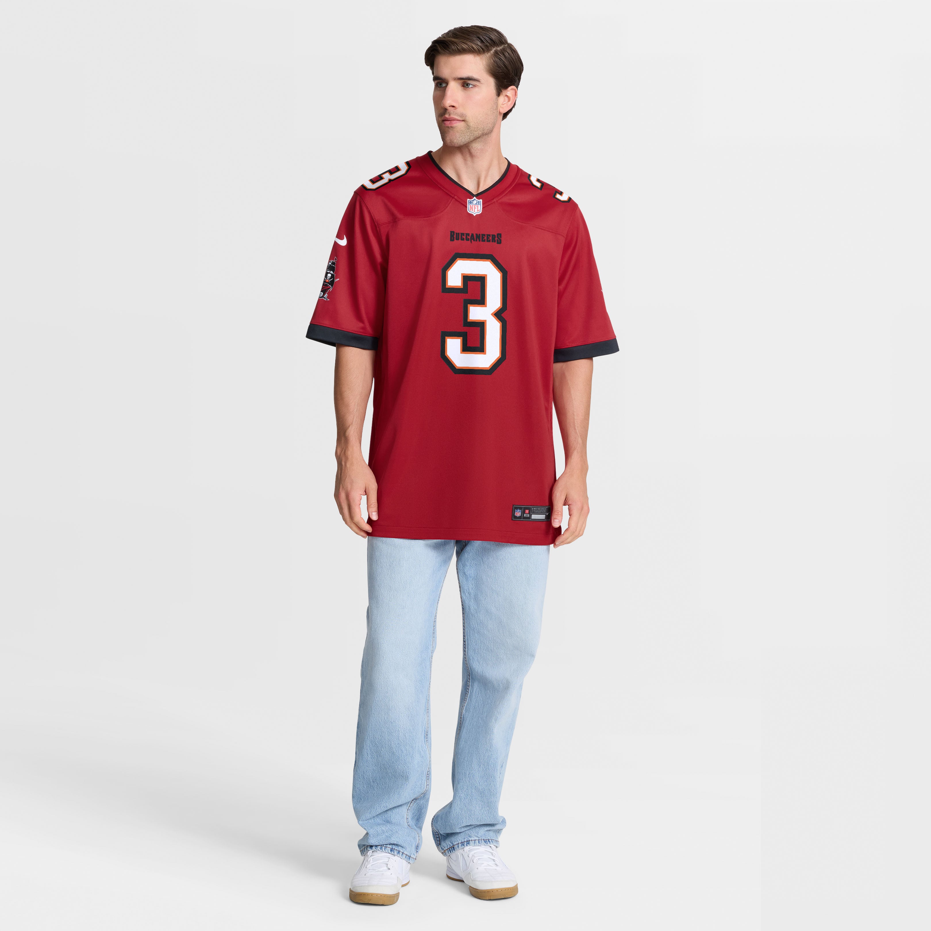 Maillot de match Nike rouge des Buccaneers Tampa Bay, porté par Rueben Bain Jr.