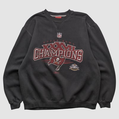 Tampa Bay Buccaneers Reebok 2004 Pullover Sweatshirt - Black - L by Fanatics Real Vintage