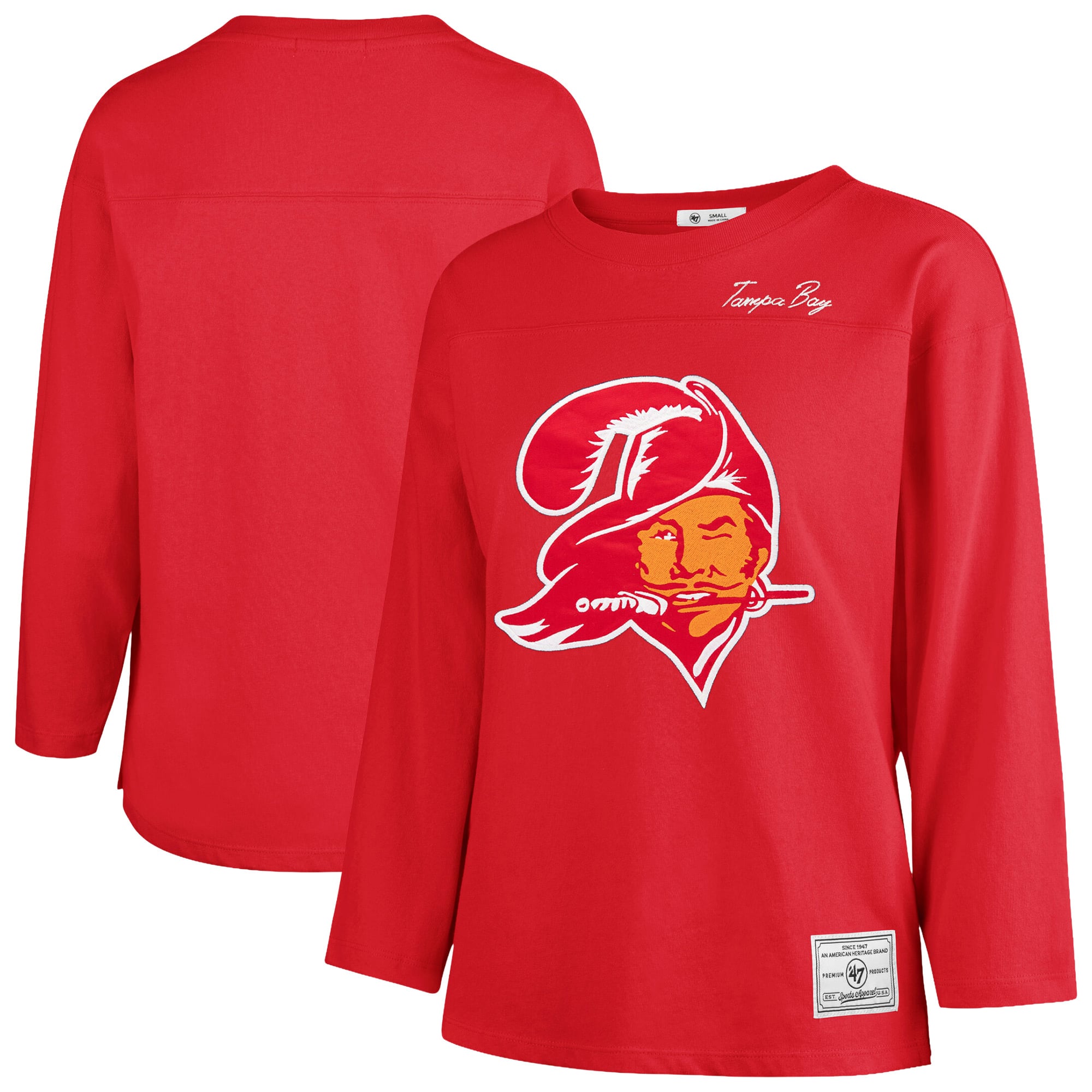 T-shirt à manches longues intemporel « 47 Red Tampa Bay Buccaneers Game Nod » pour femmes