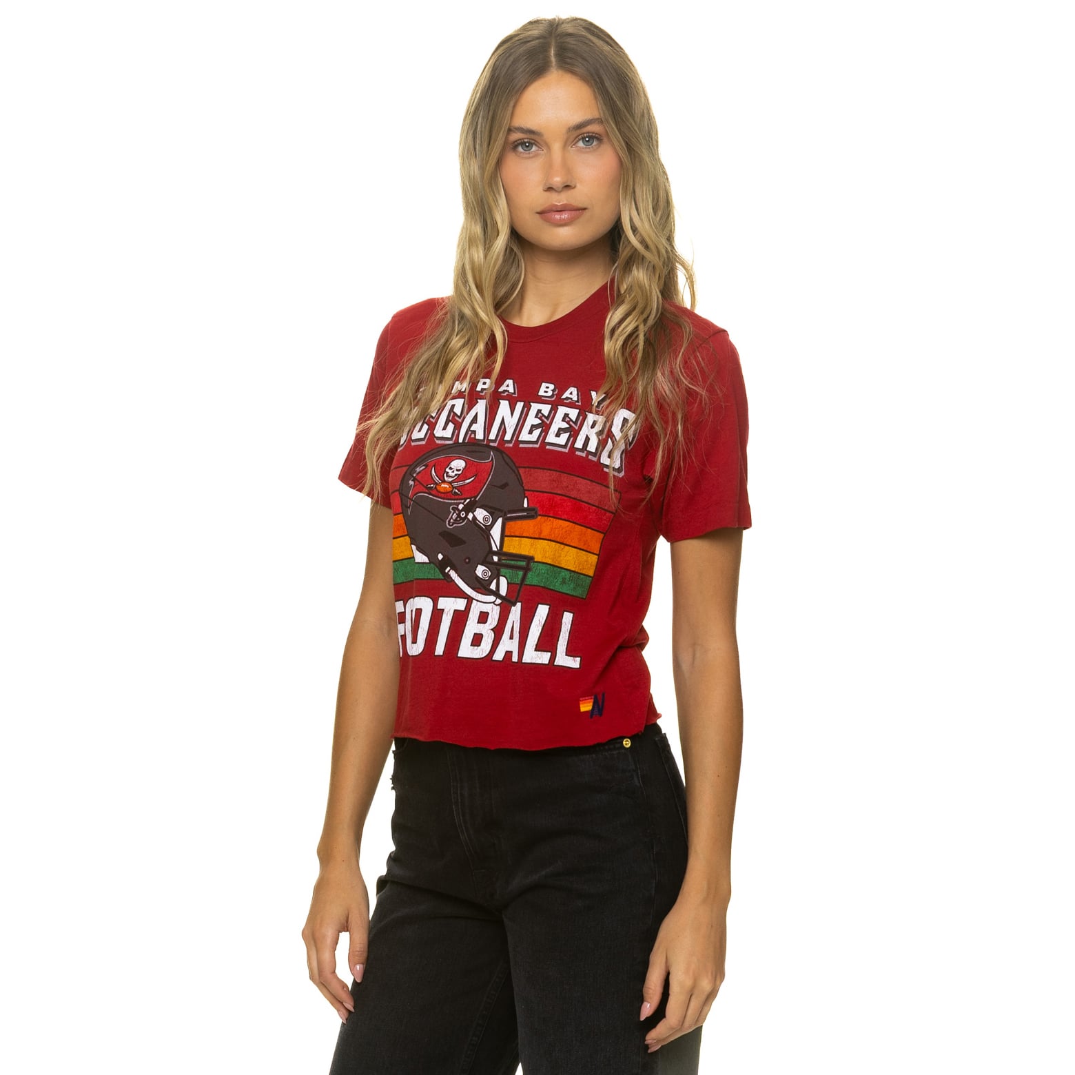 T-shirt Aviator Nation rouge Tampa Bay Buccaneers pour femme, coupe carrée, style boyfriend, en mélange de trois matières