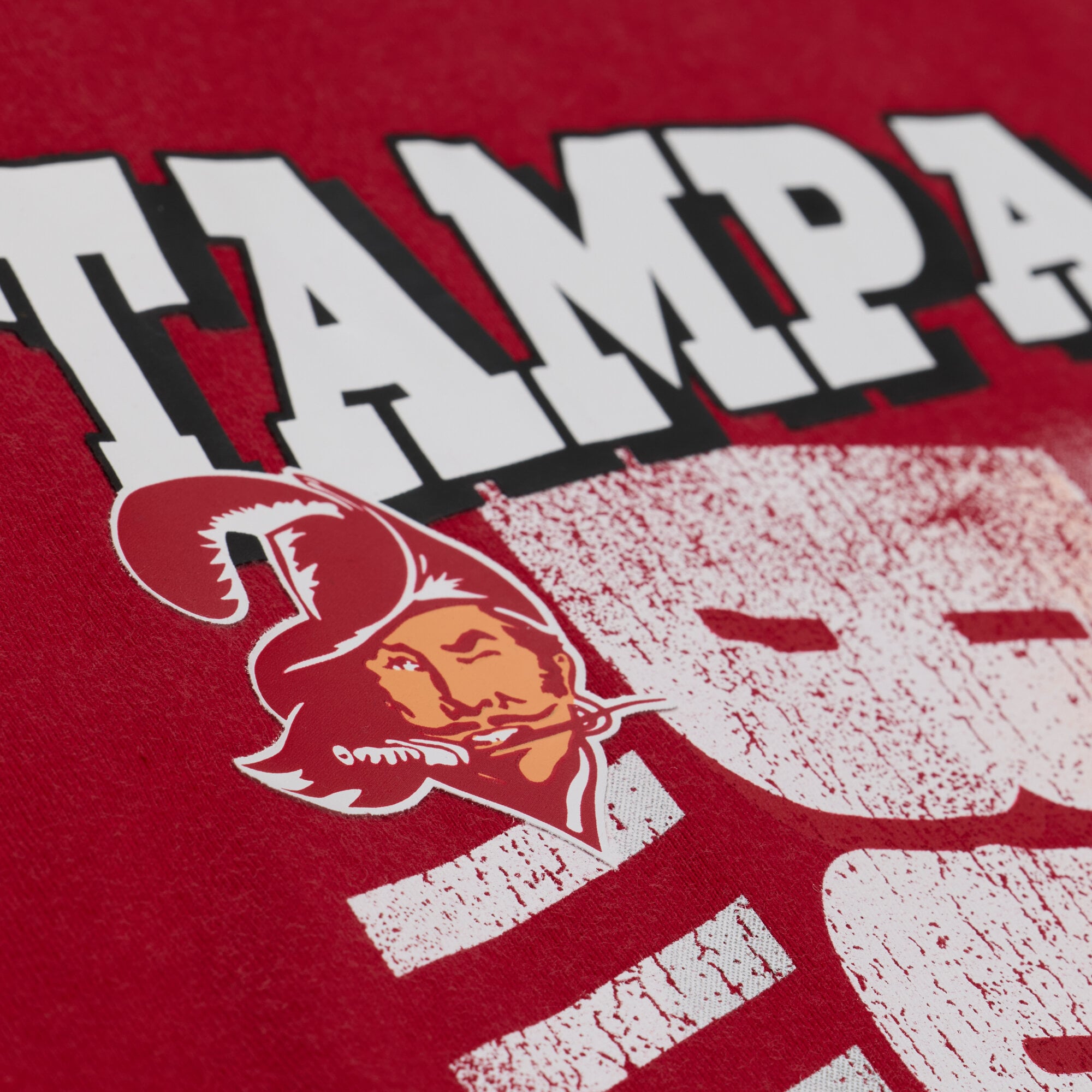 Women's Mitchell & Ness Red Tampa Bay Buccaneers Street Graphic Boxy Cropped T-Shirt