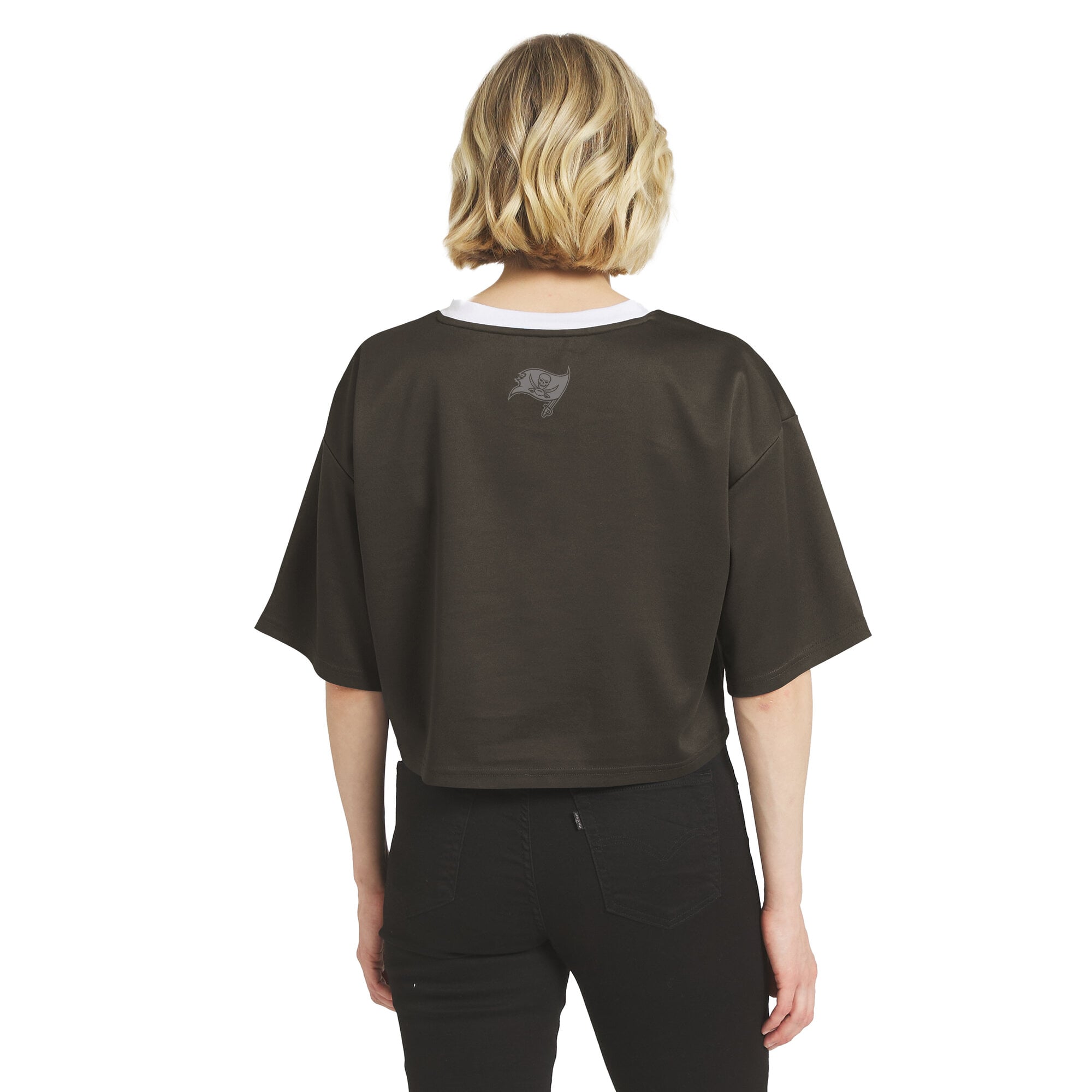 Women's WEAR by Erin Andrews Pewter Tampa Bay Buccaneers Cropped V-Neck Jersey T-Shirt